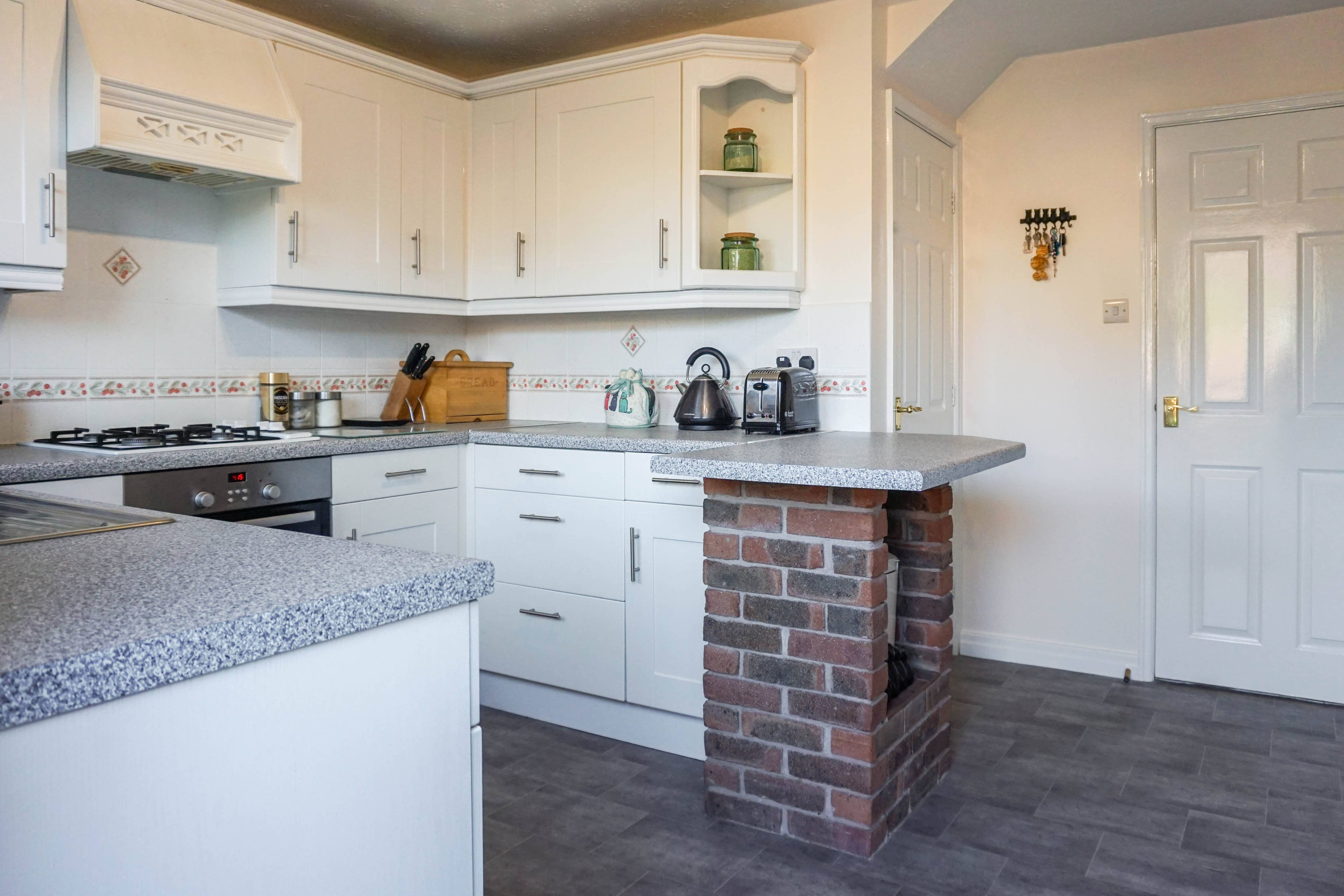 Kitchen/Breakfast