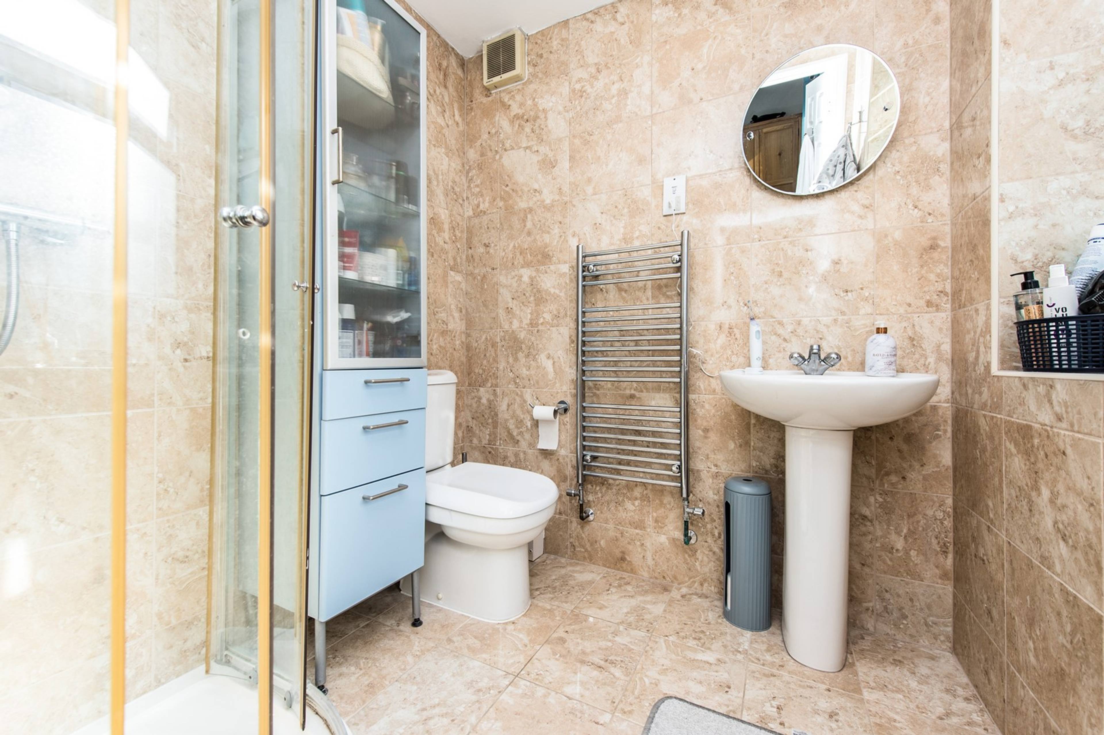 En-suite Shower Room