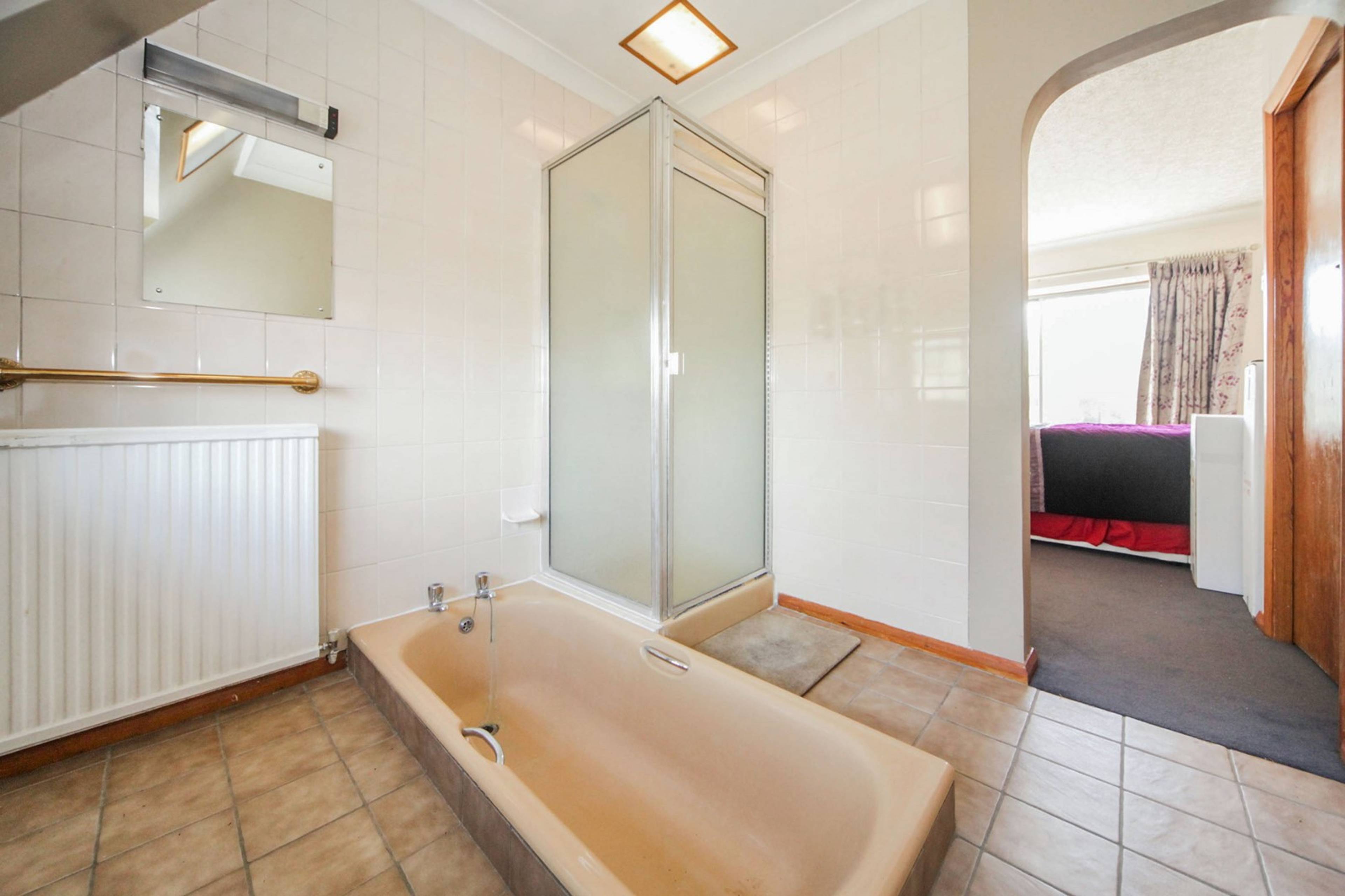 Master En-suite