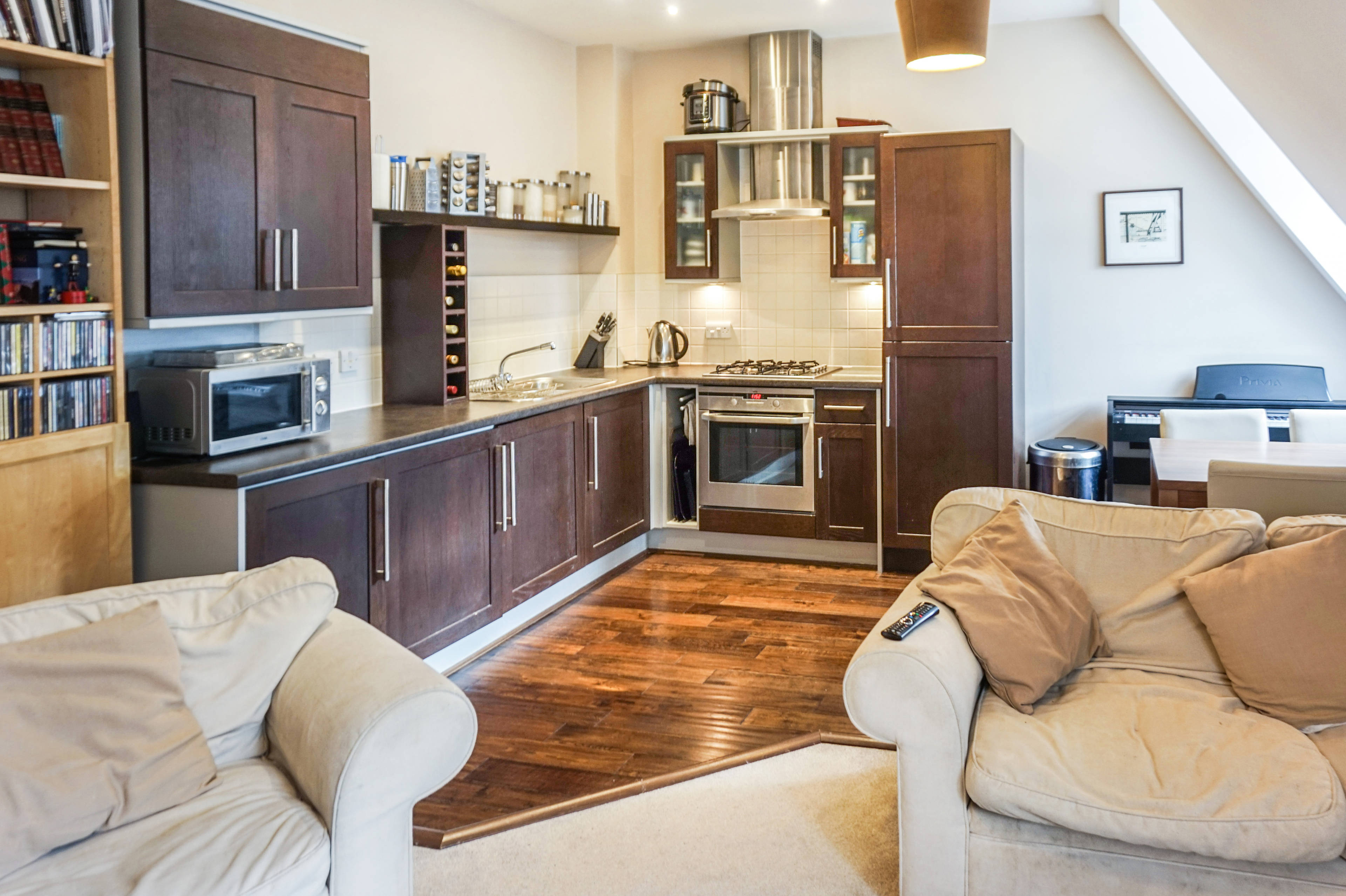 Lounge / Kitchen
