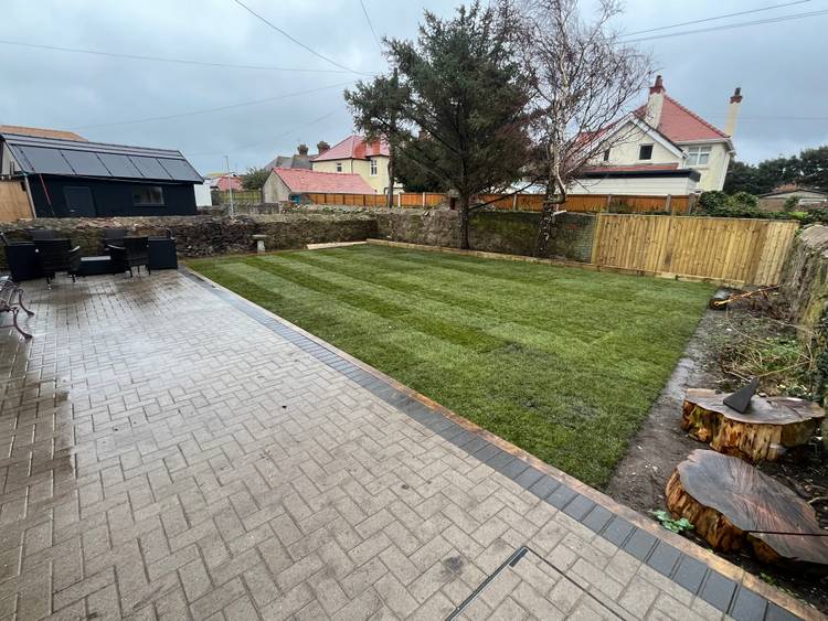 4 bedroom terraced house