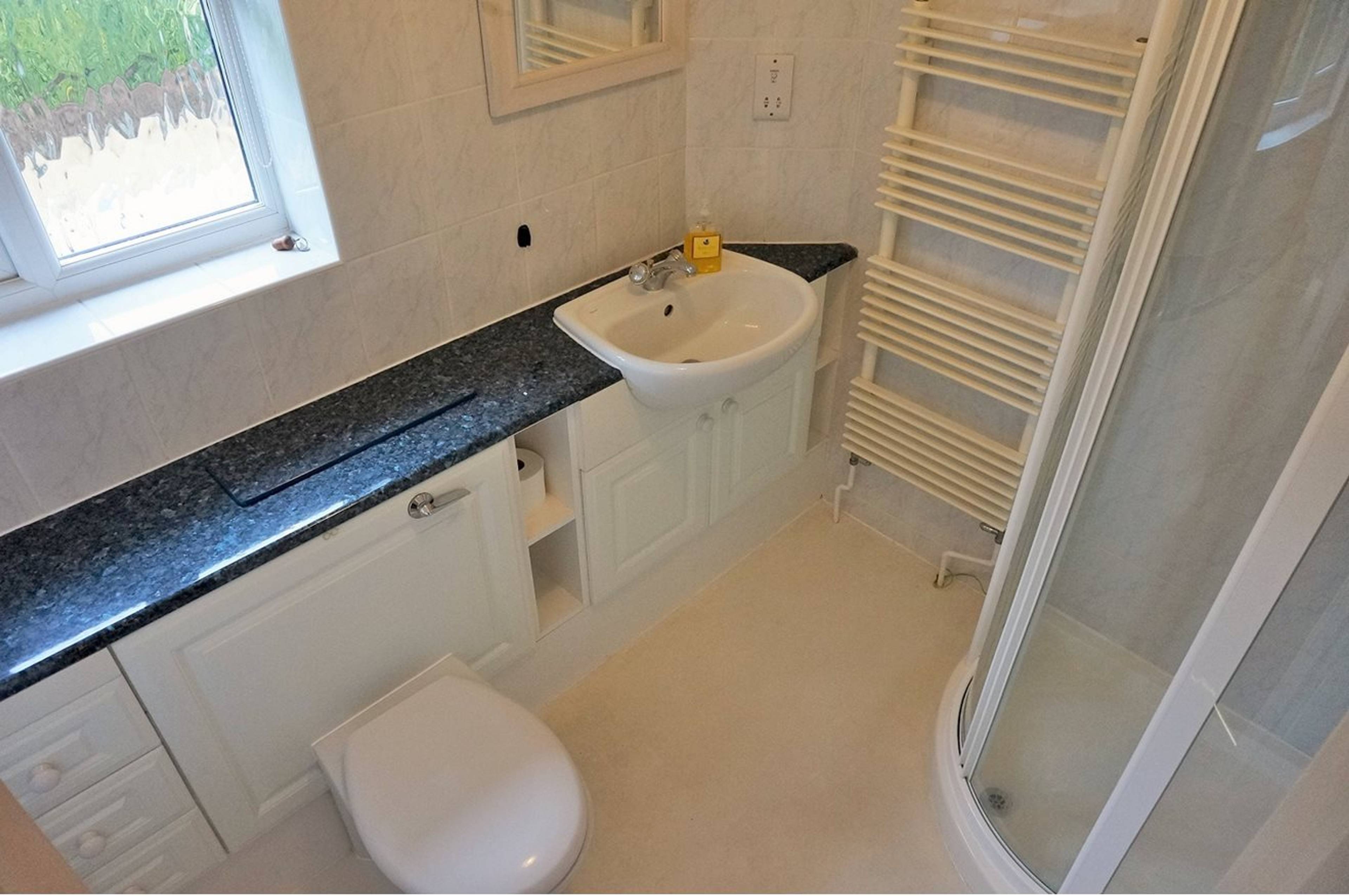 Master En-suite