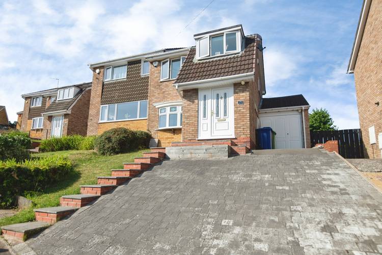 3 bedroom semi-detached house