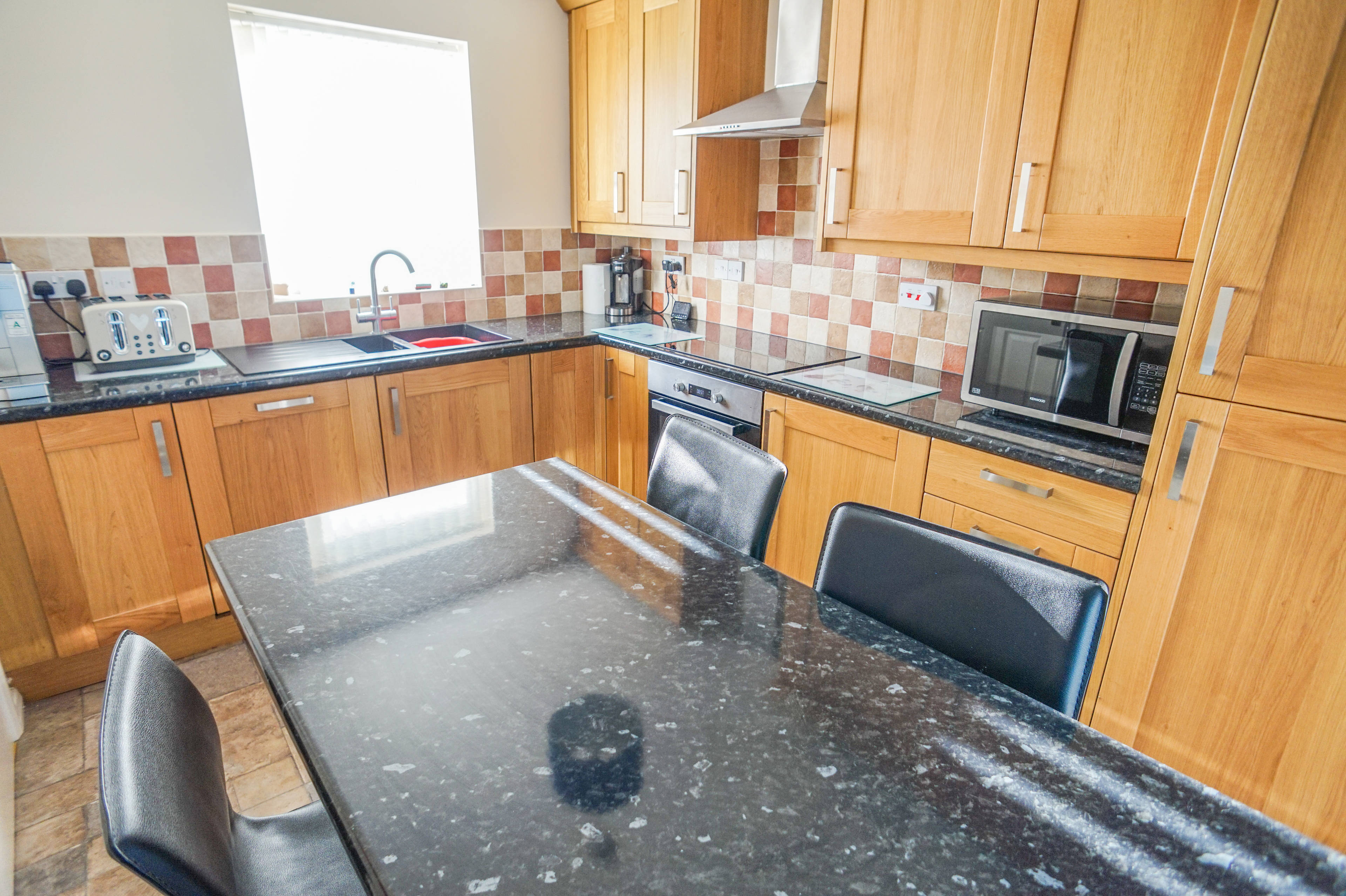 Kitchen/Breakfast