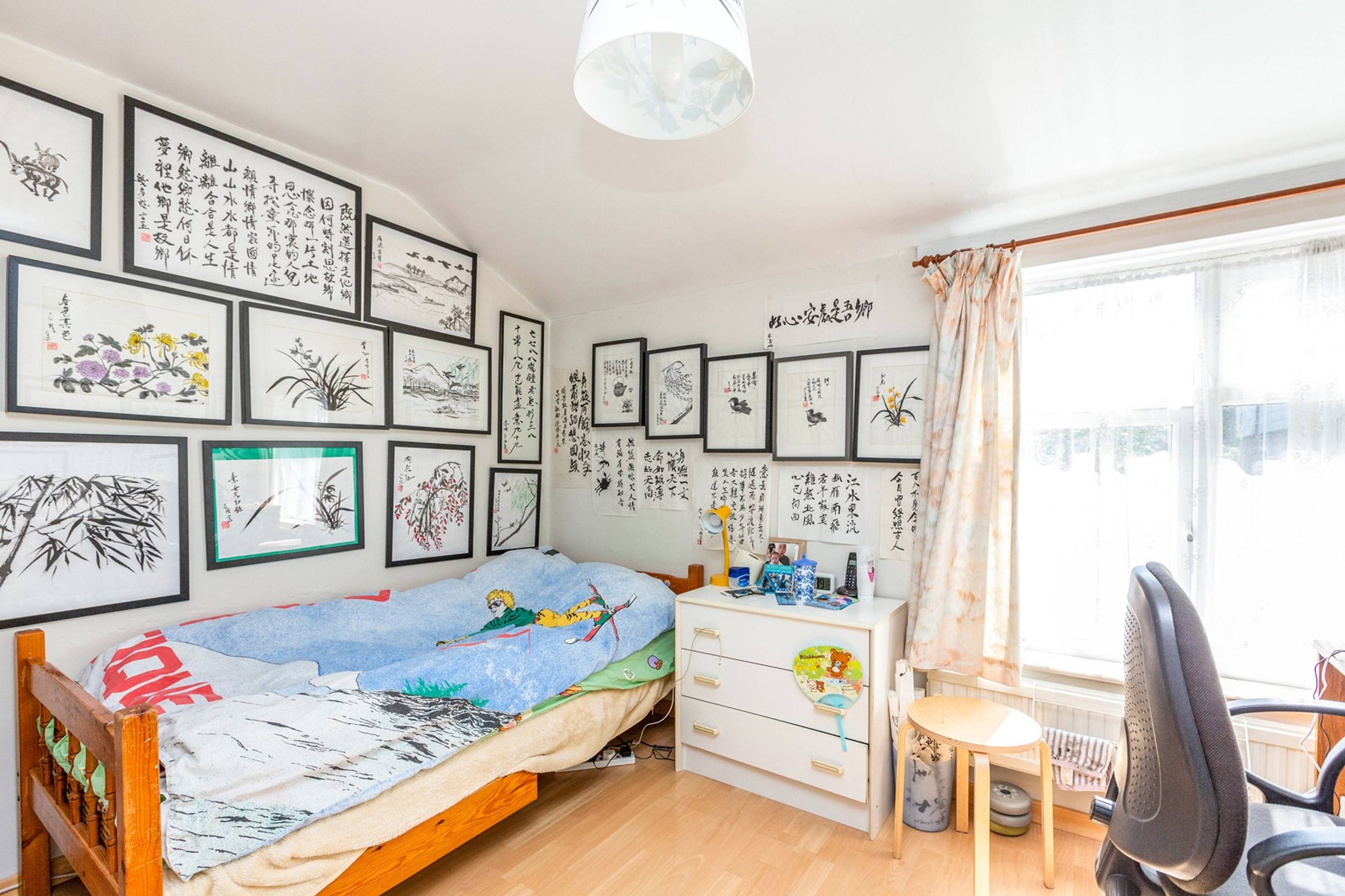 bedroom