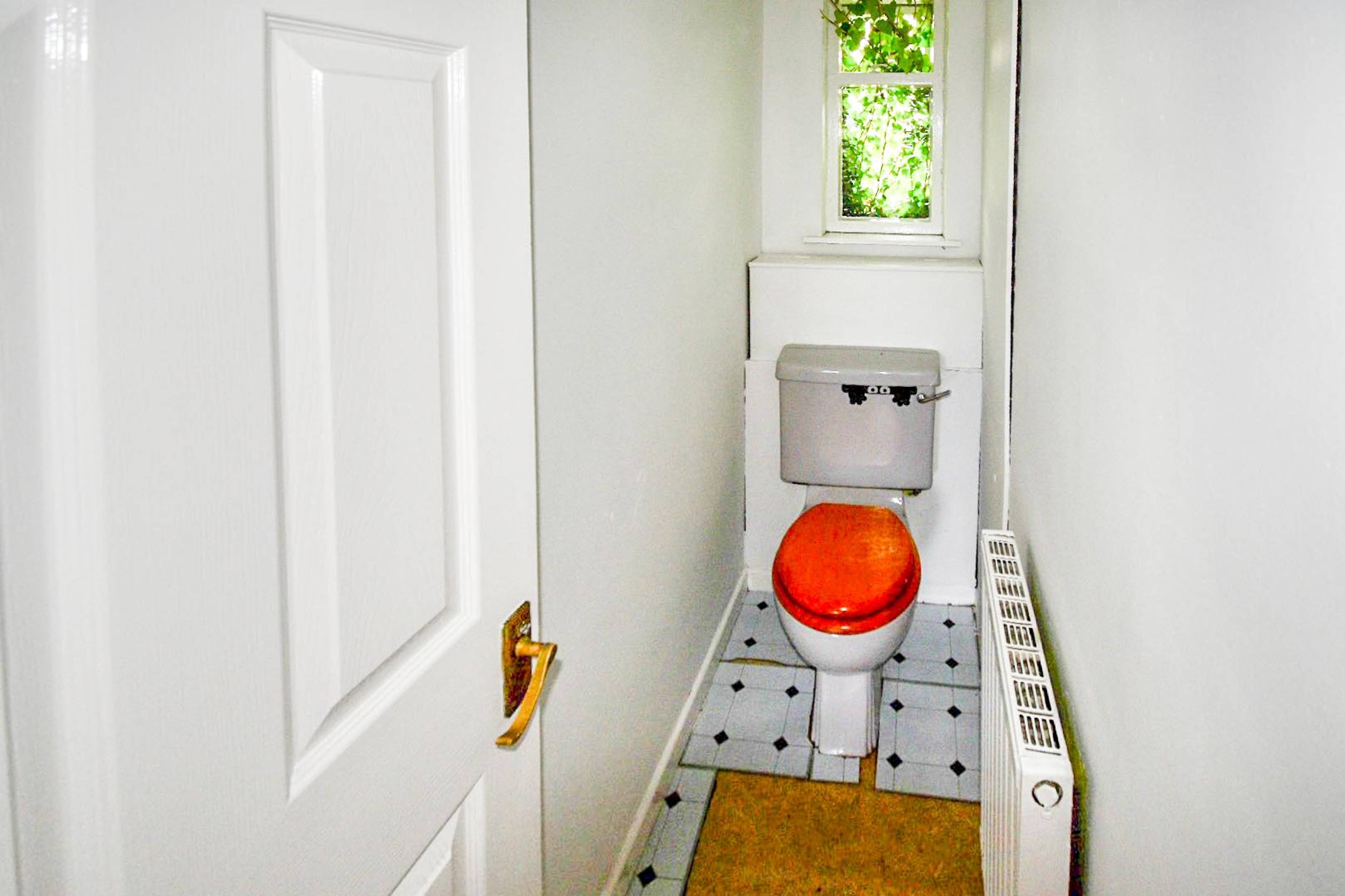 Cloak Room