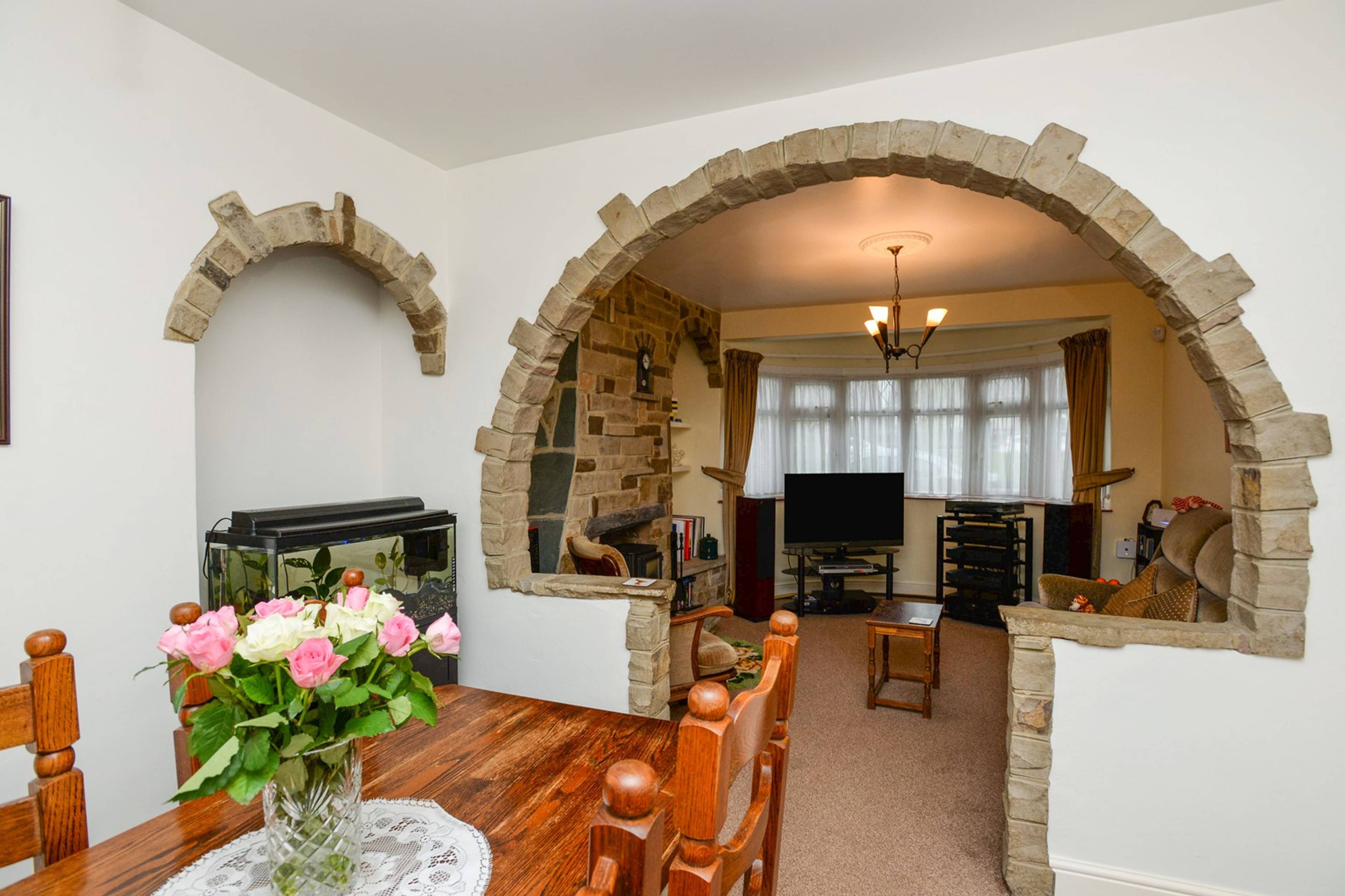 Lounge/Dining Room