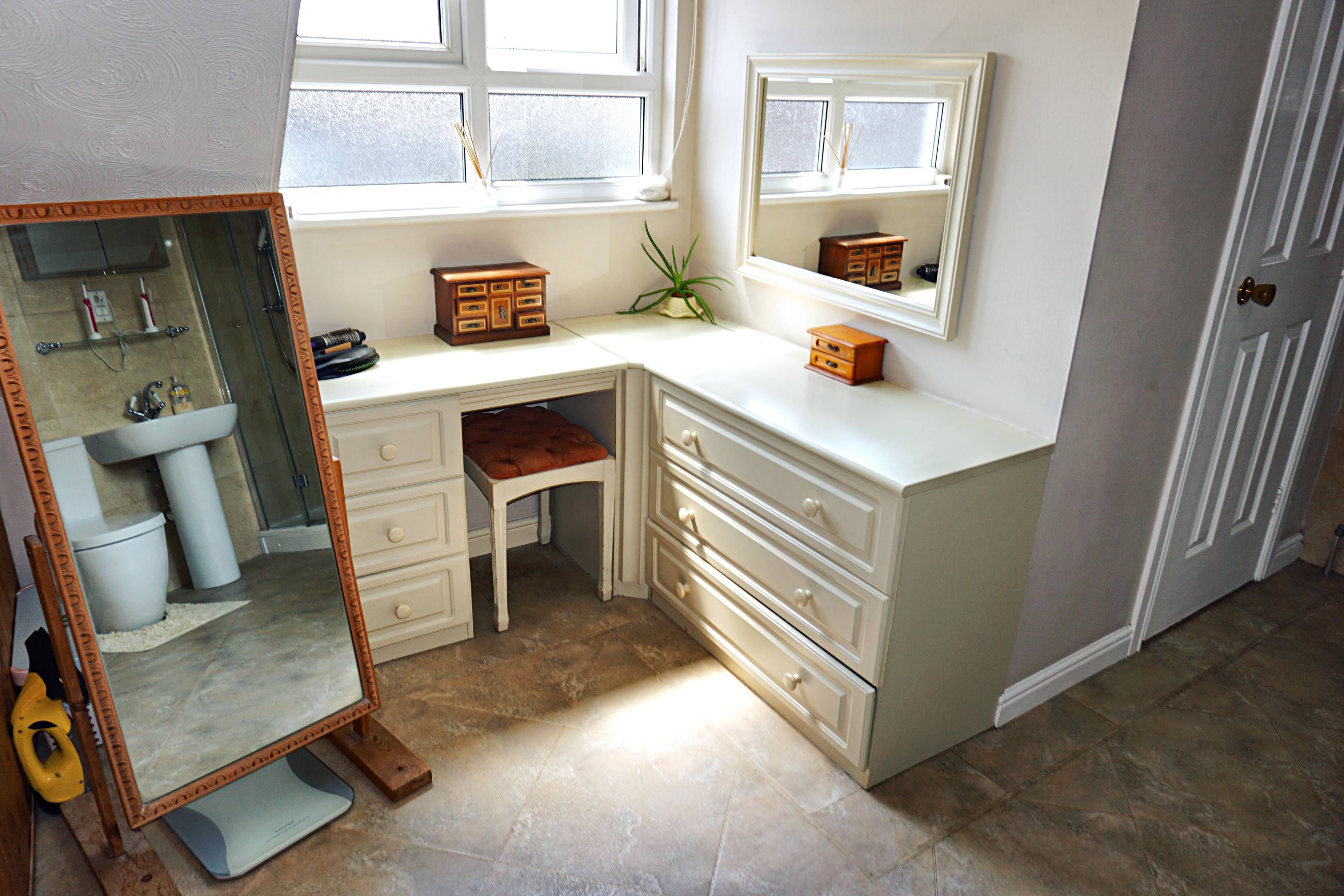 Master En-suite