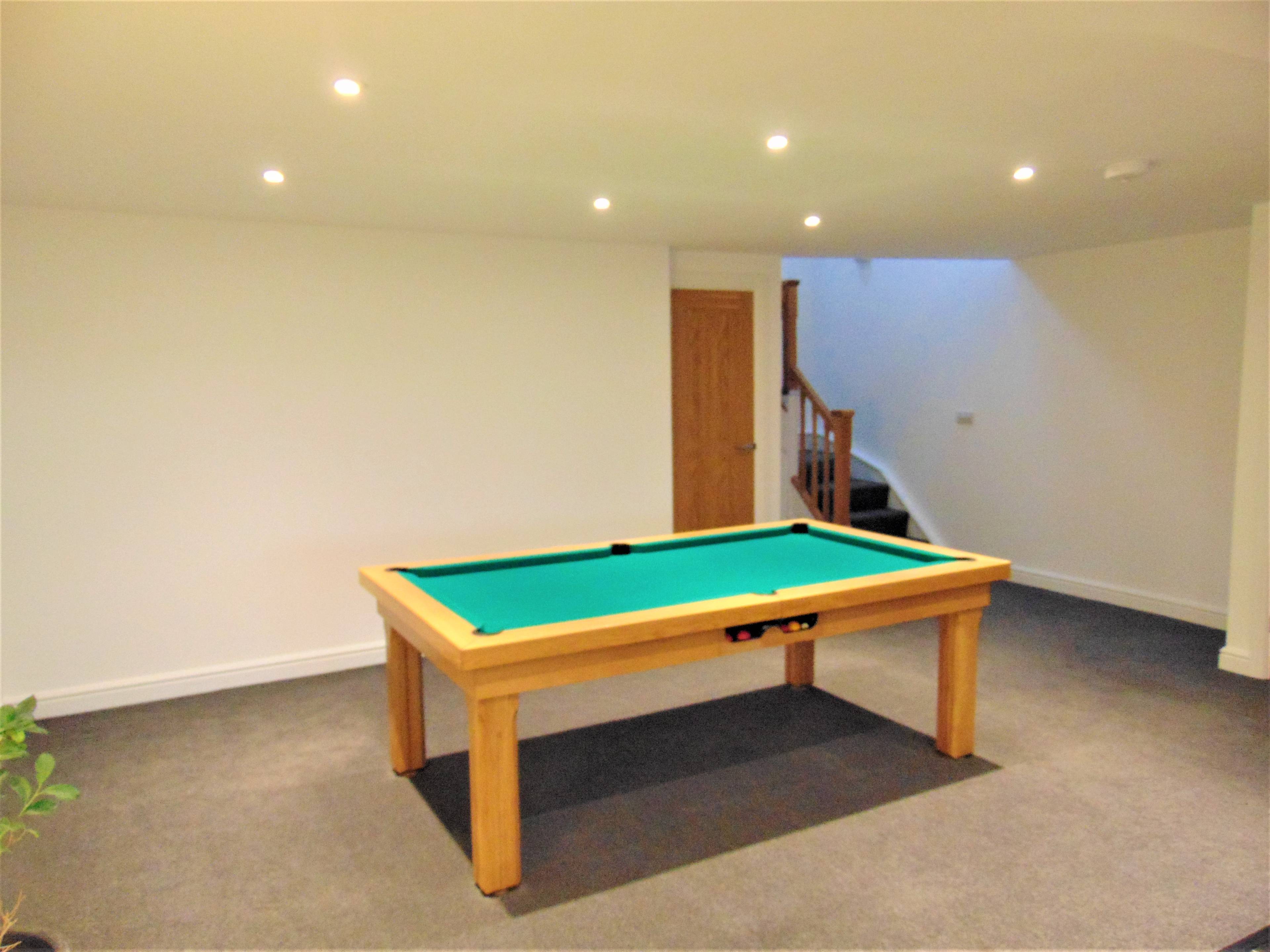 Lounge/Family/Games