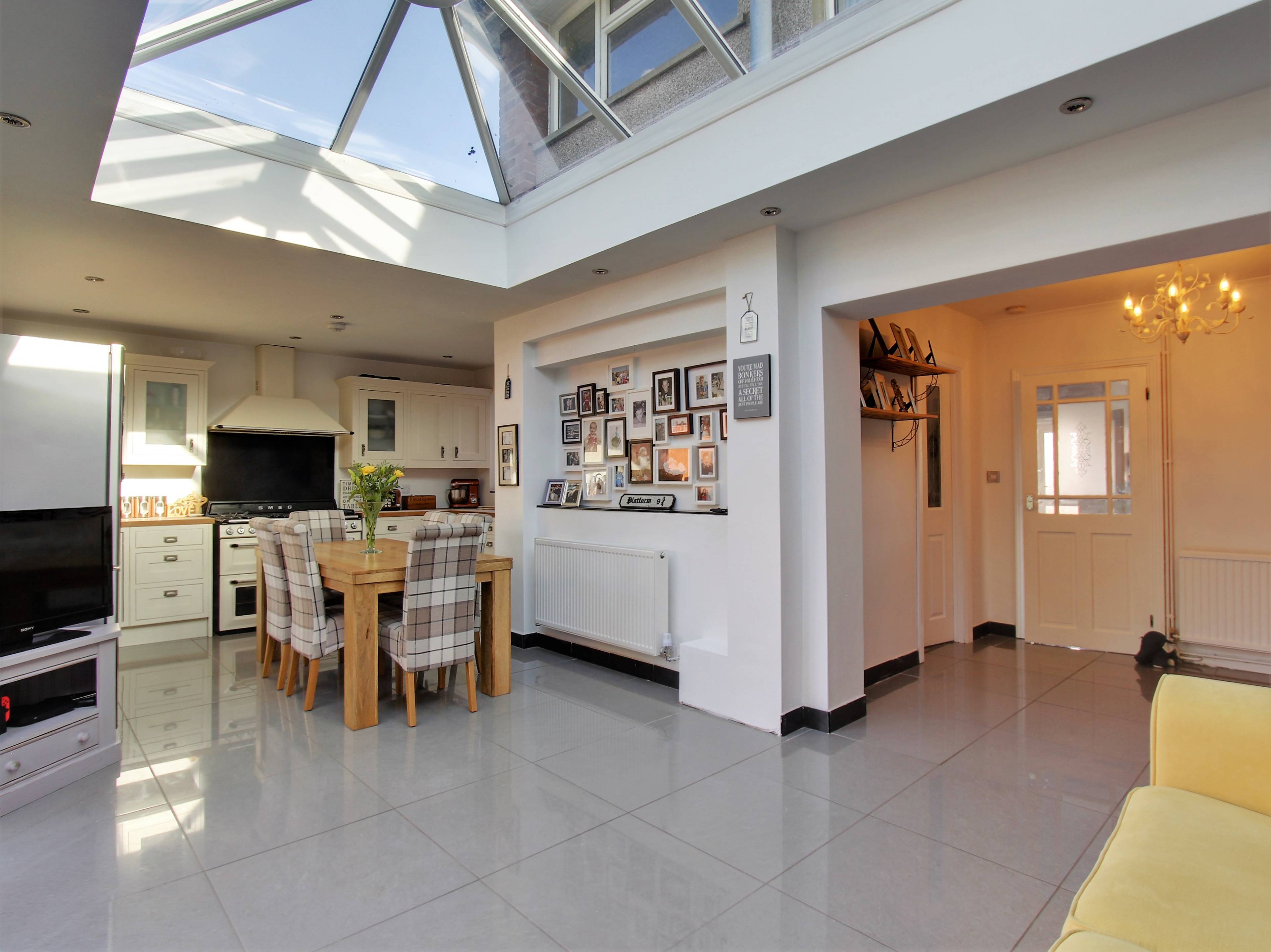 Kitchen/Family Room
