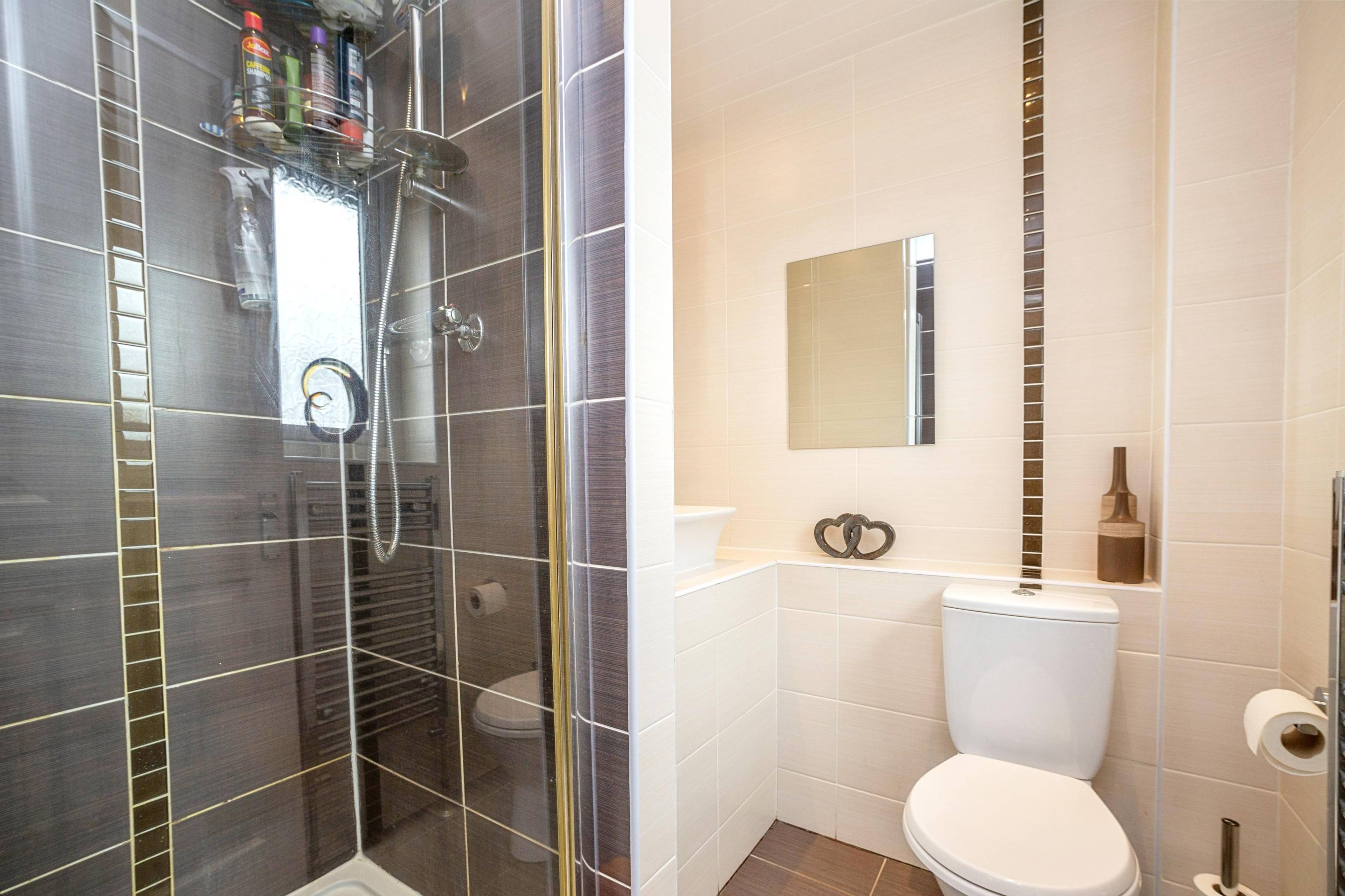 Master En-suite