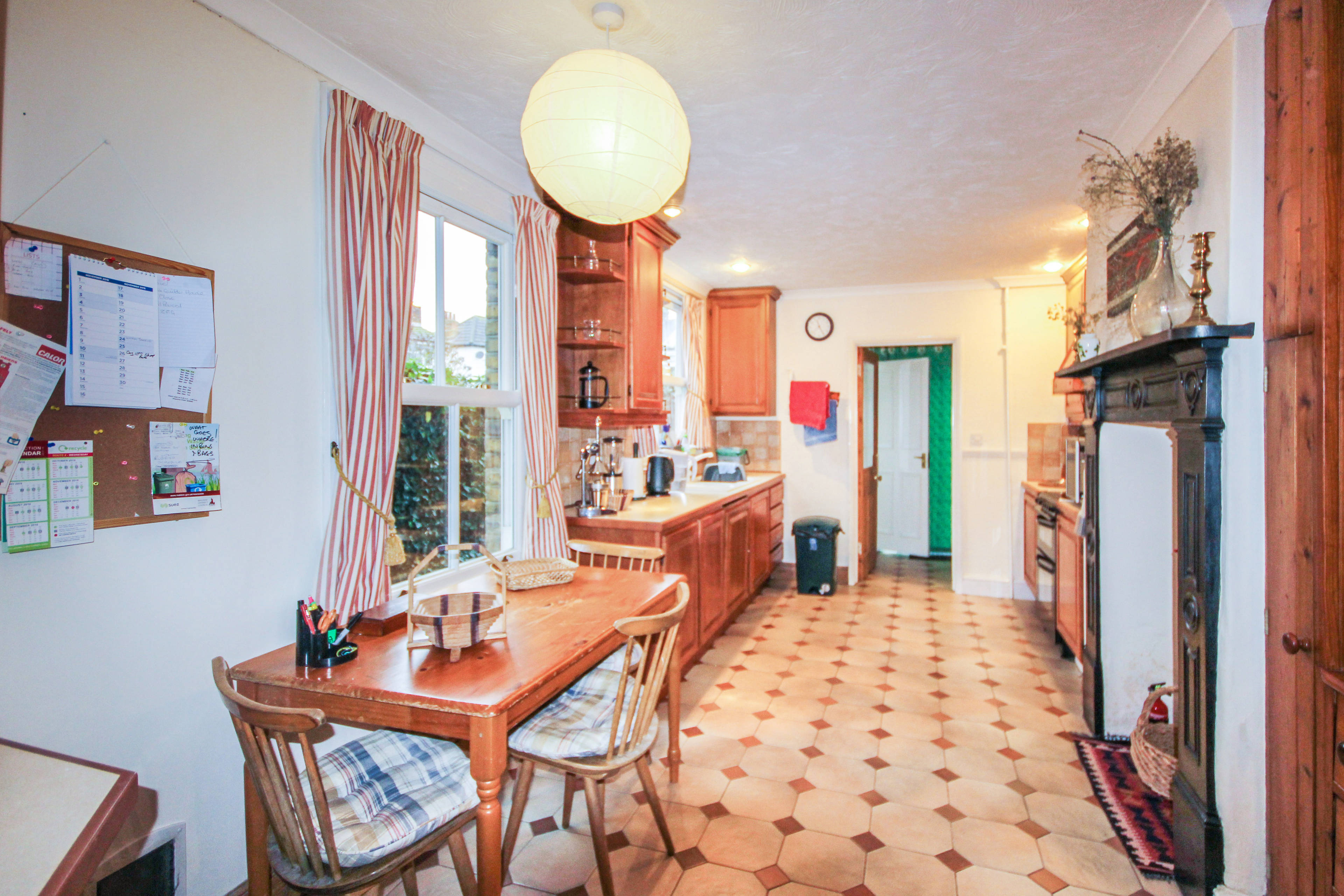 Kitchen/Breakfast