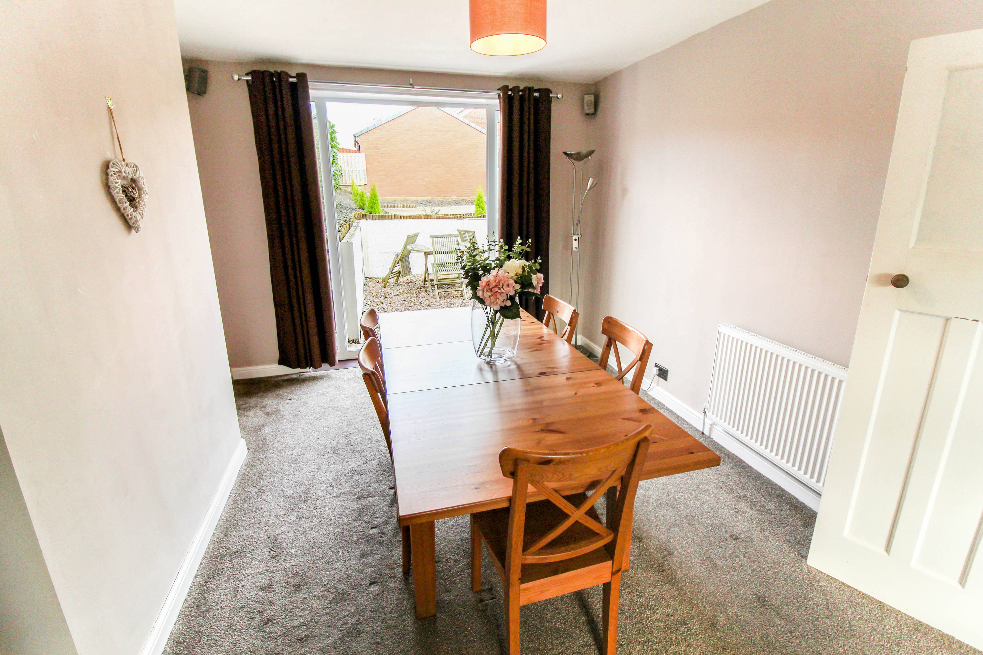 Lounge/Dining Room