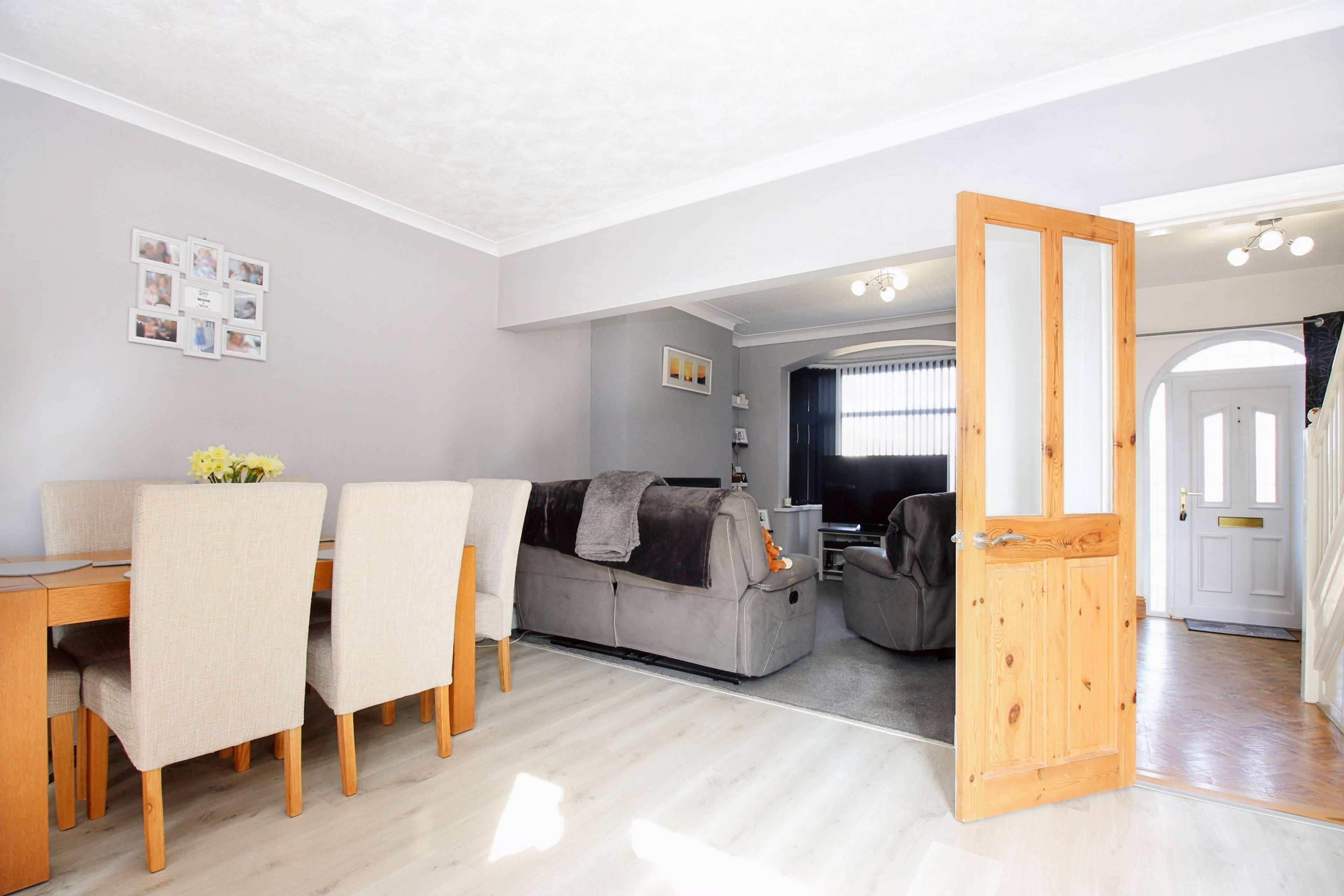 Living / Dining Room