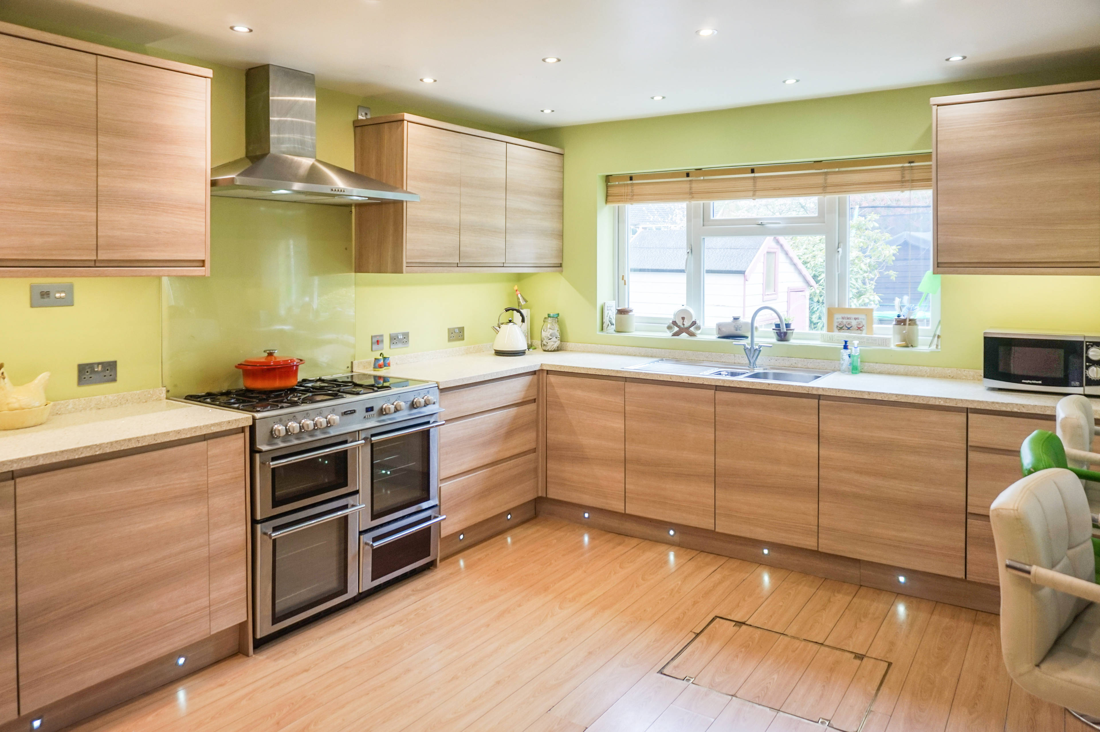 Kitchen/Breakfast