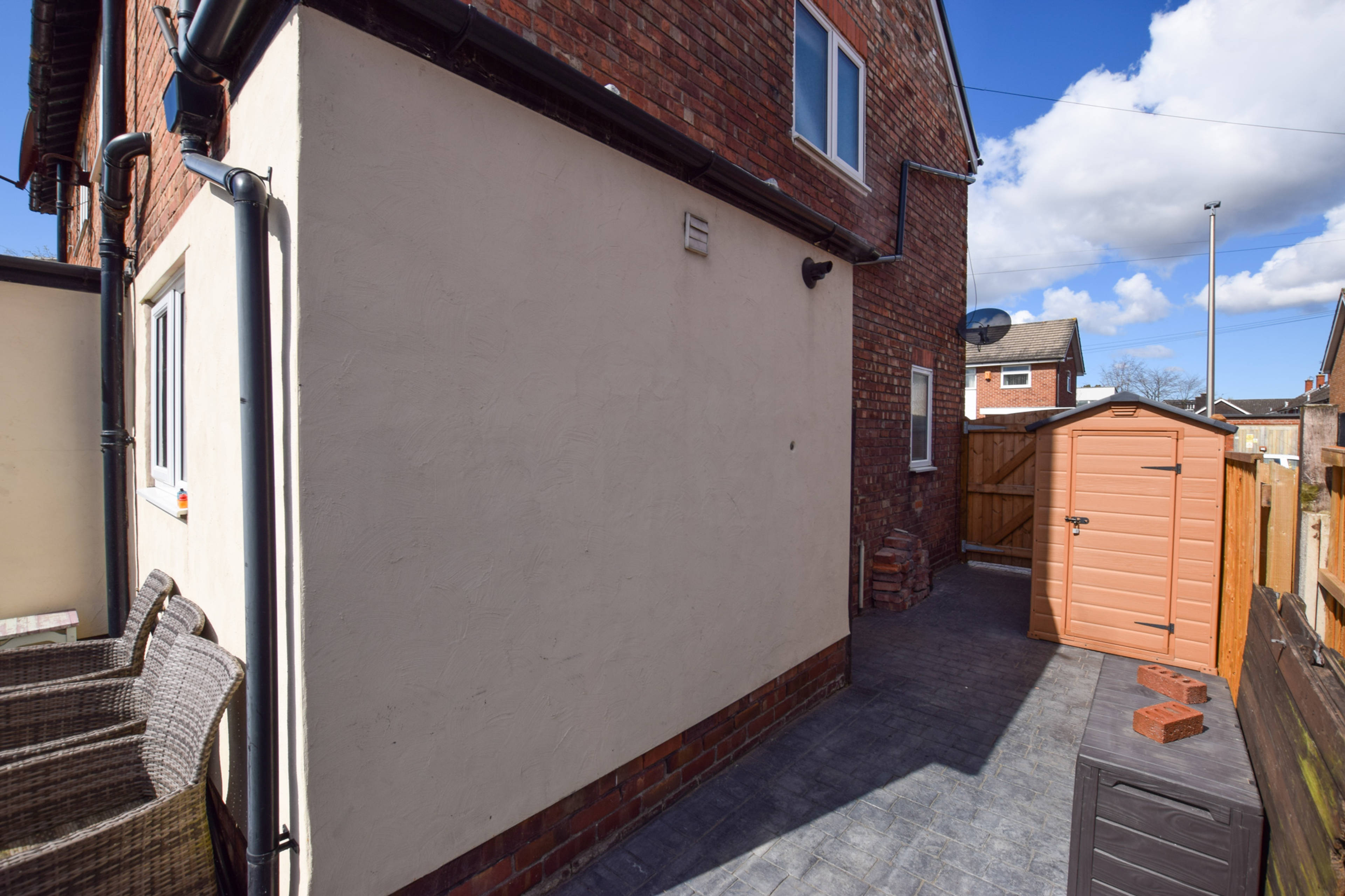 Side Passage