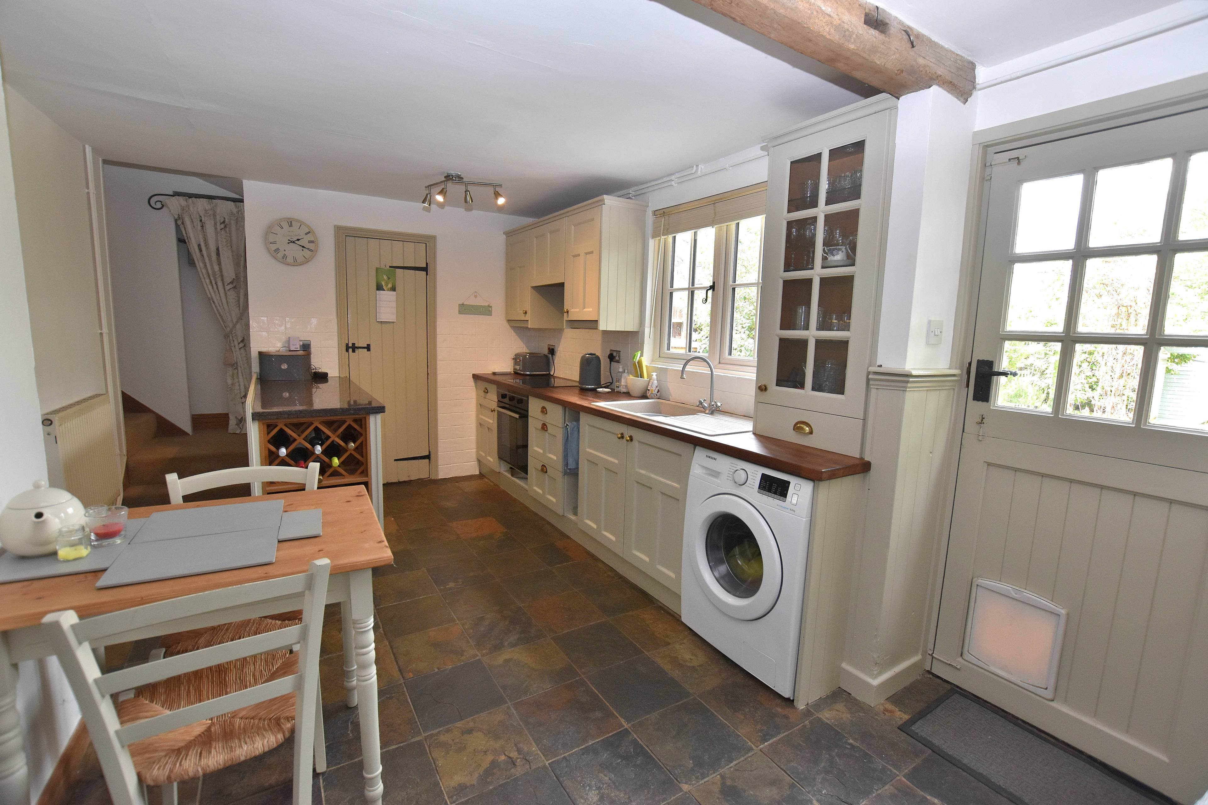 Kitchen/Breakfast