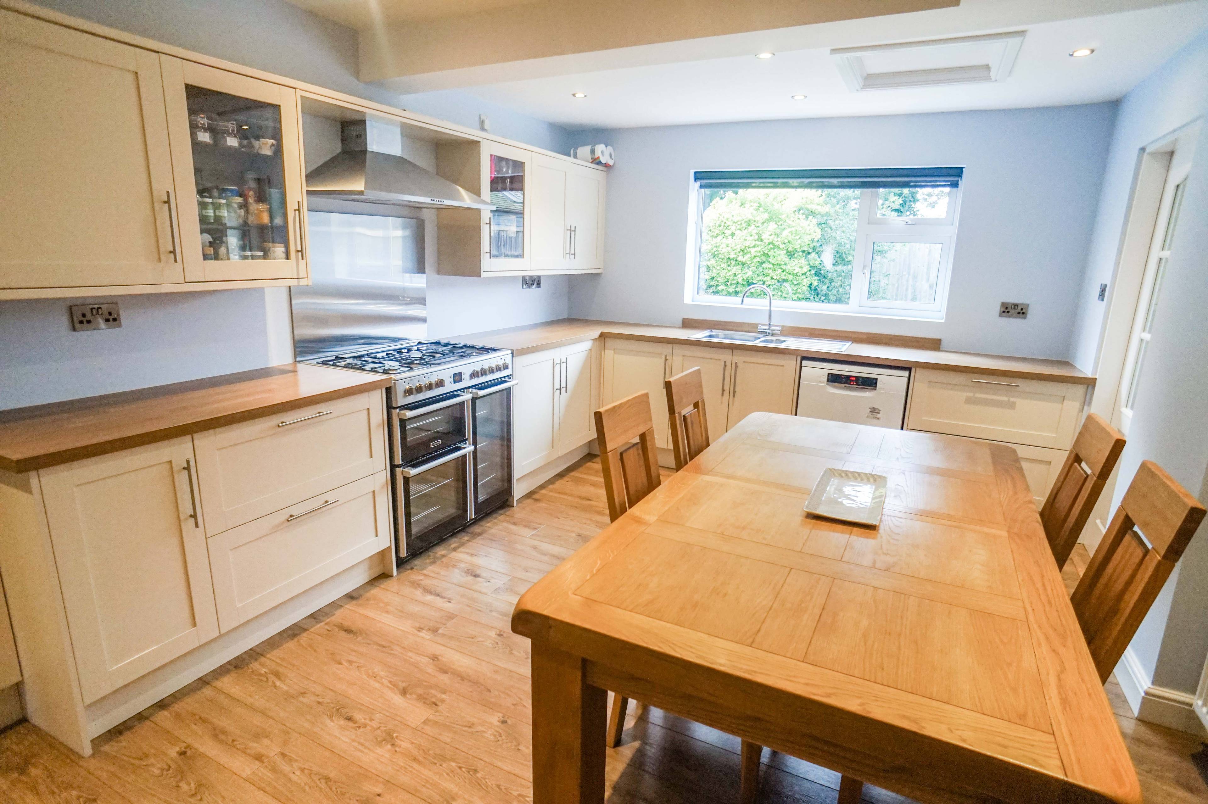 Kitchen/Breakfast