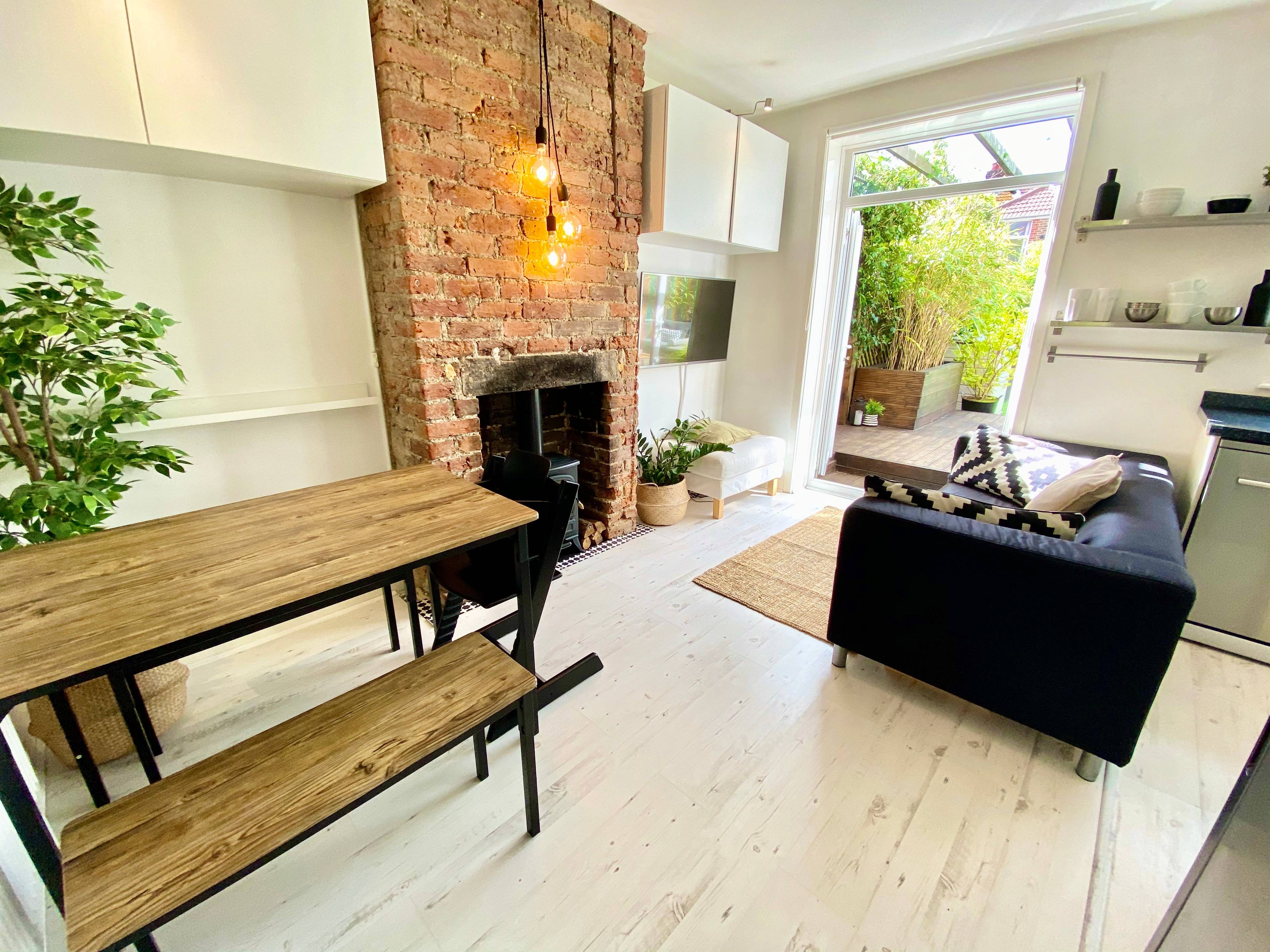 Kitchen/Dining Room