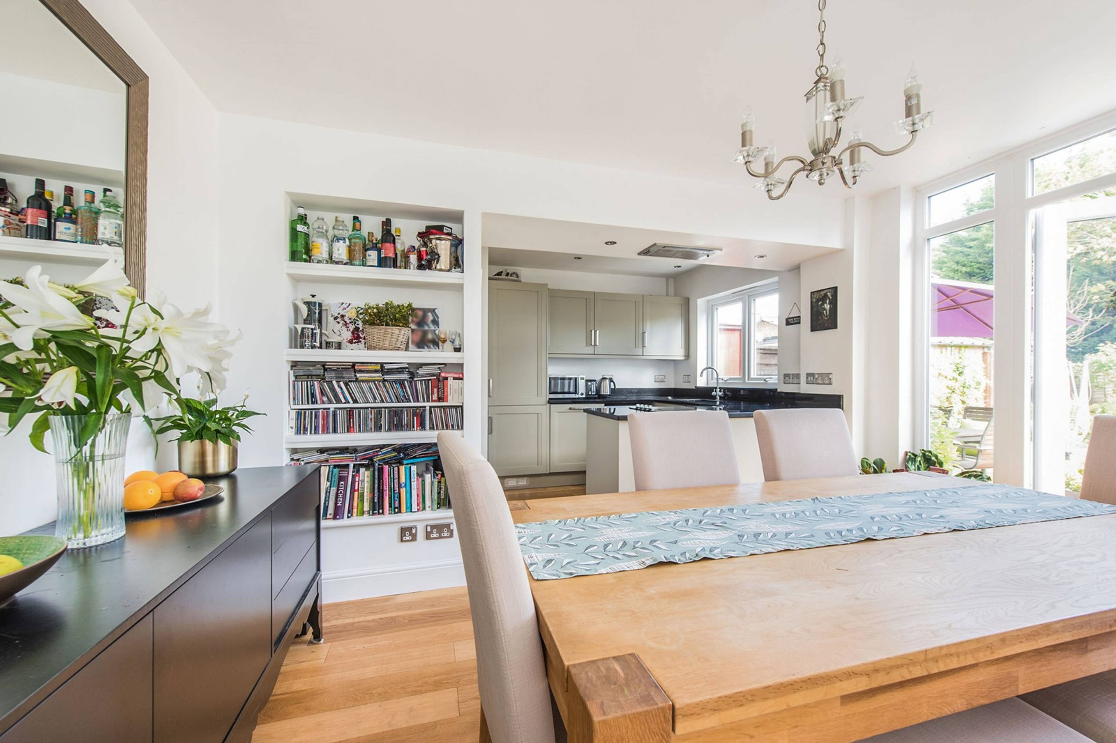 Kitchen/Breakfast
