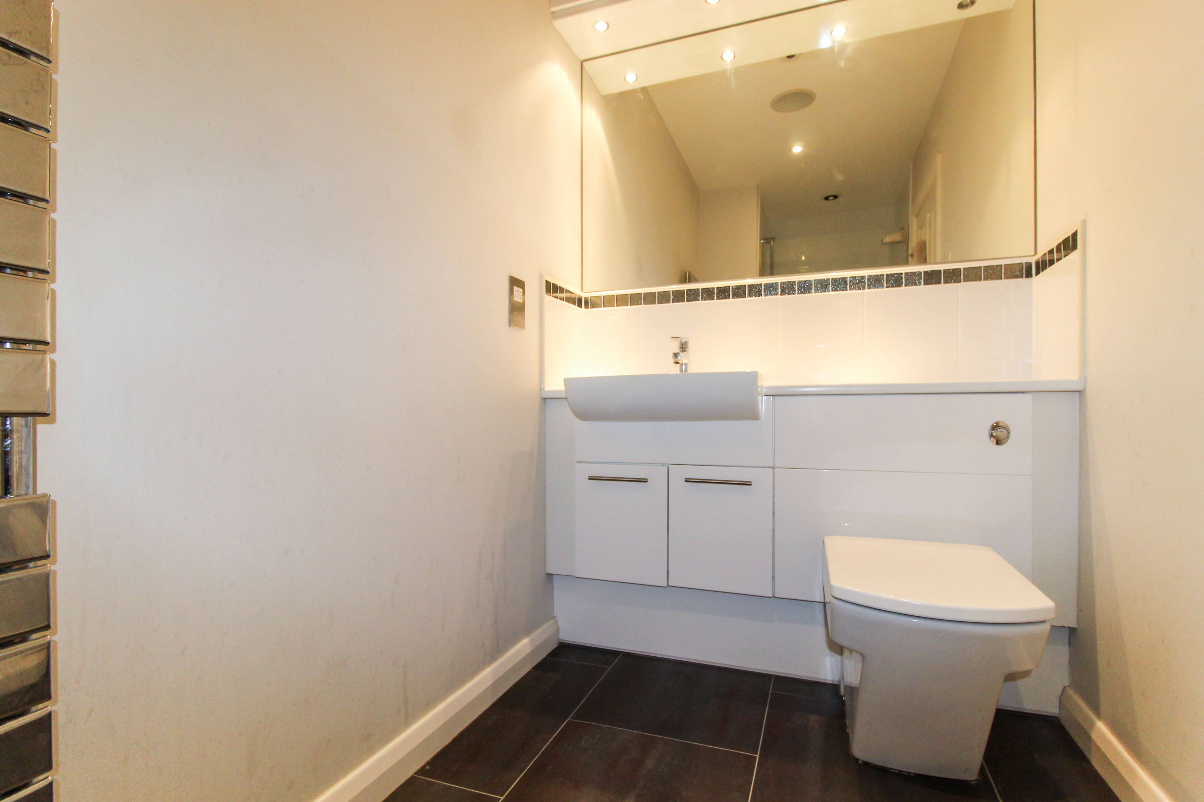 Master En-suite