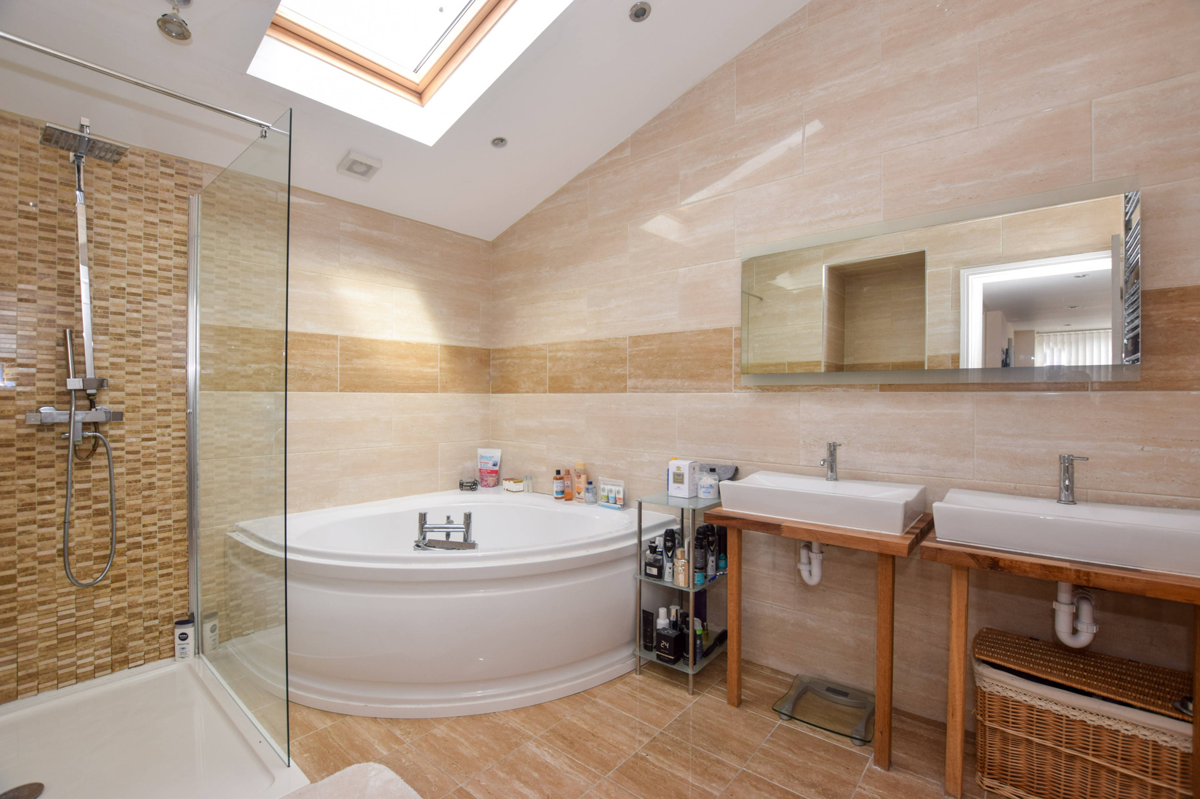 Master En-suite