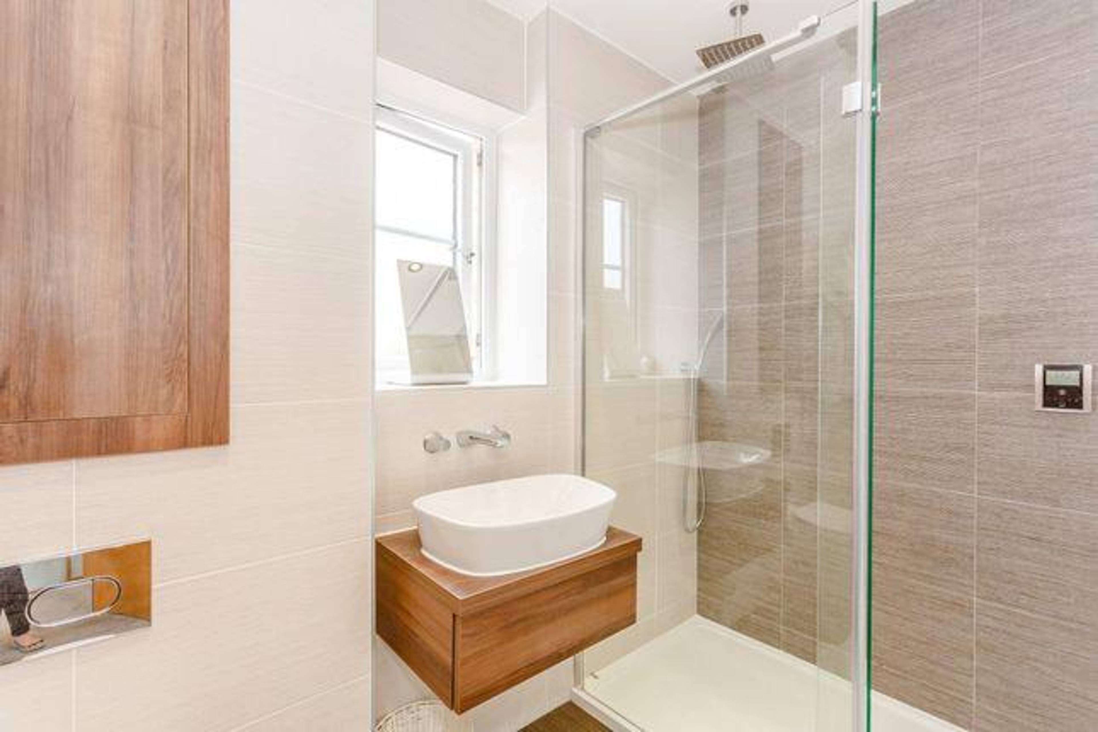 Master En-suite