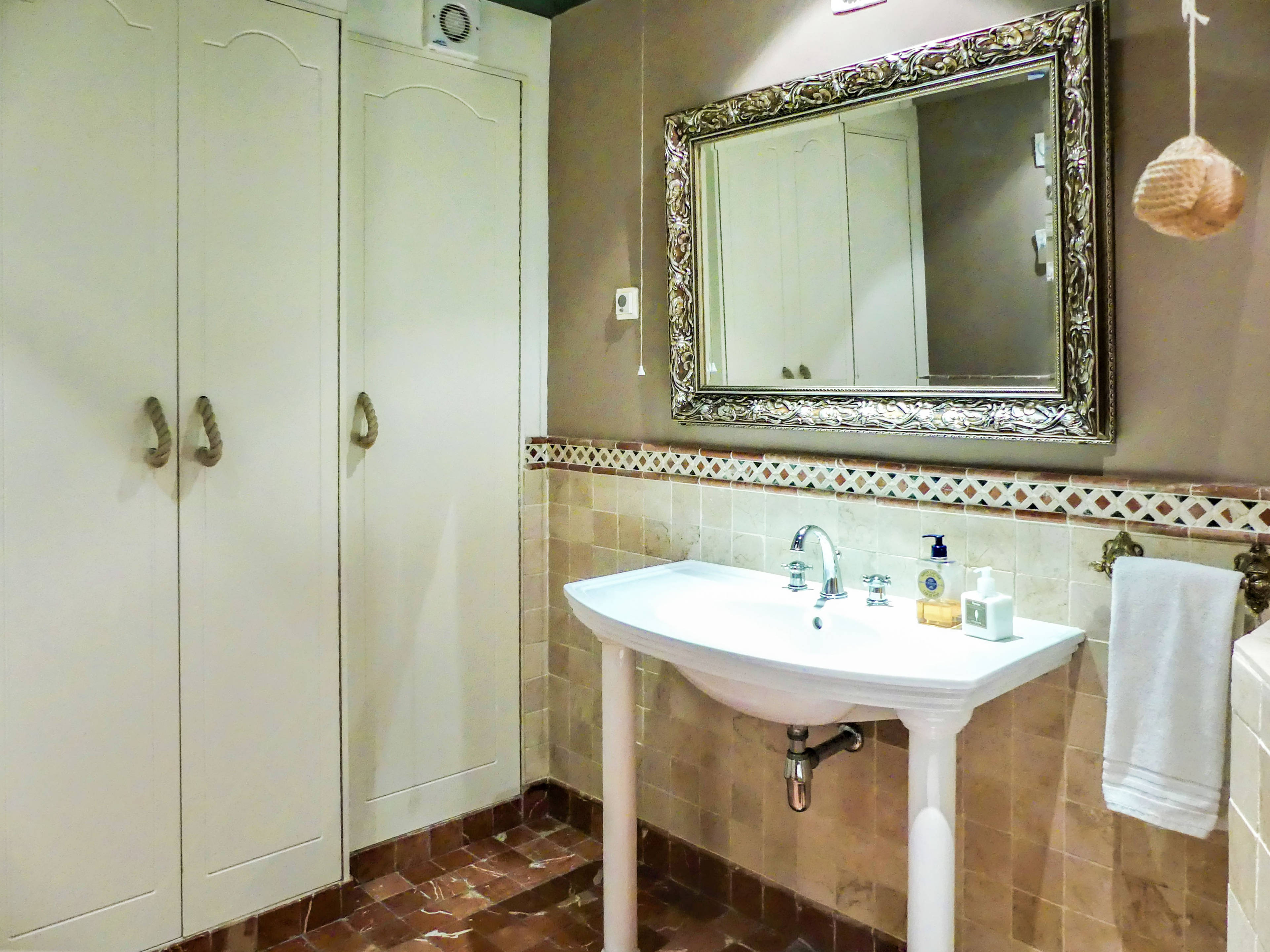 Downstairs Cloakroom