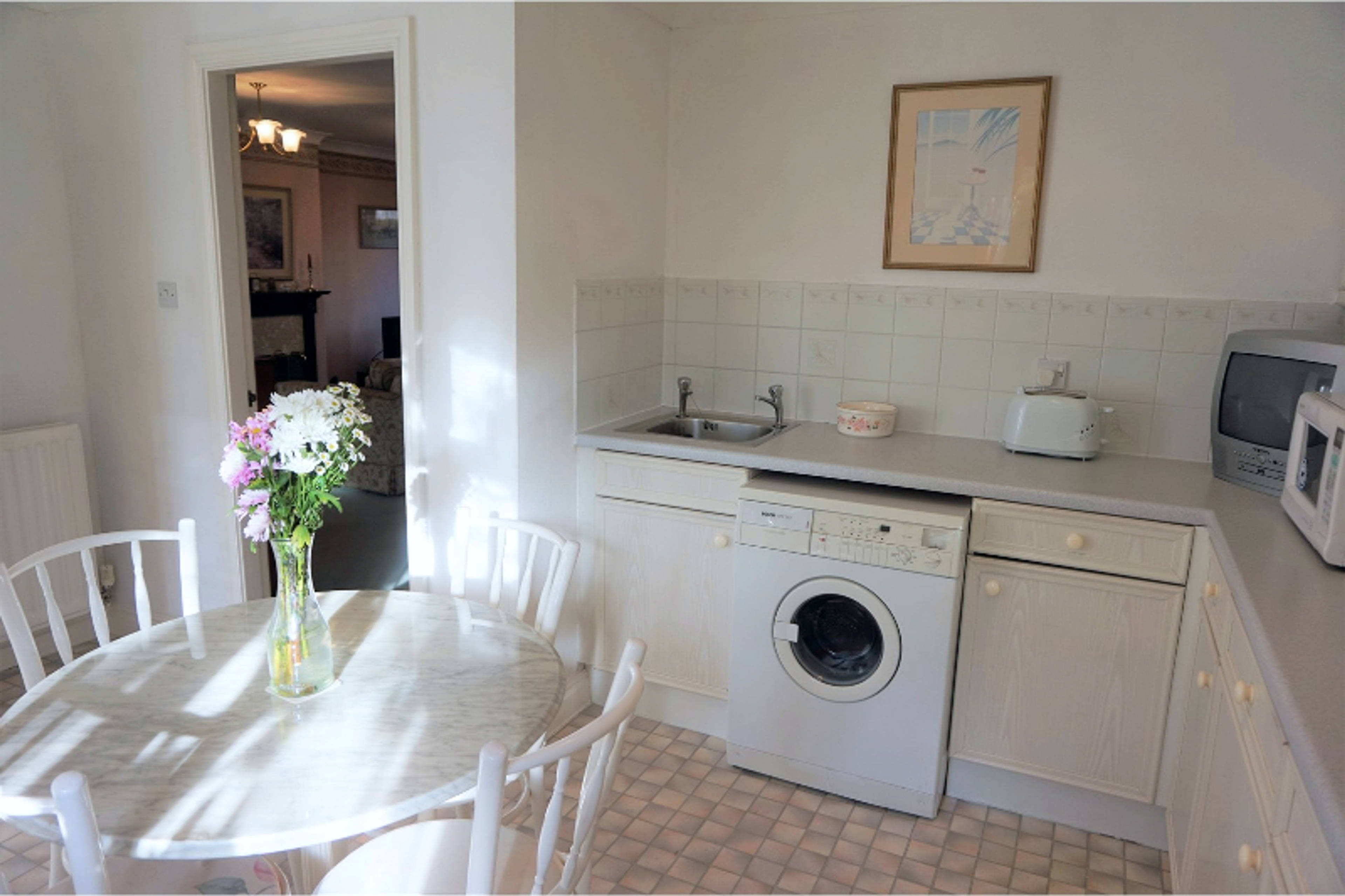 Kitchen / Breakfast