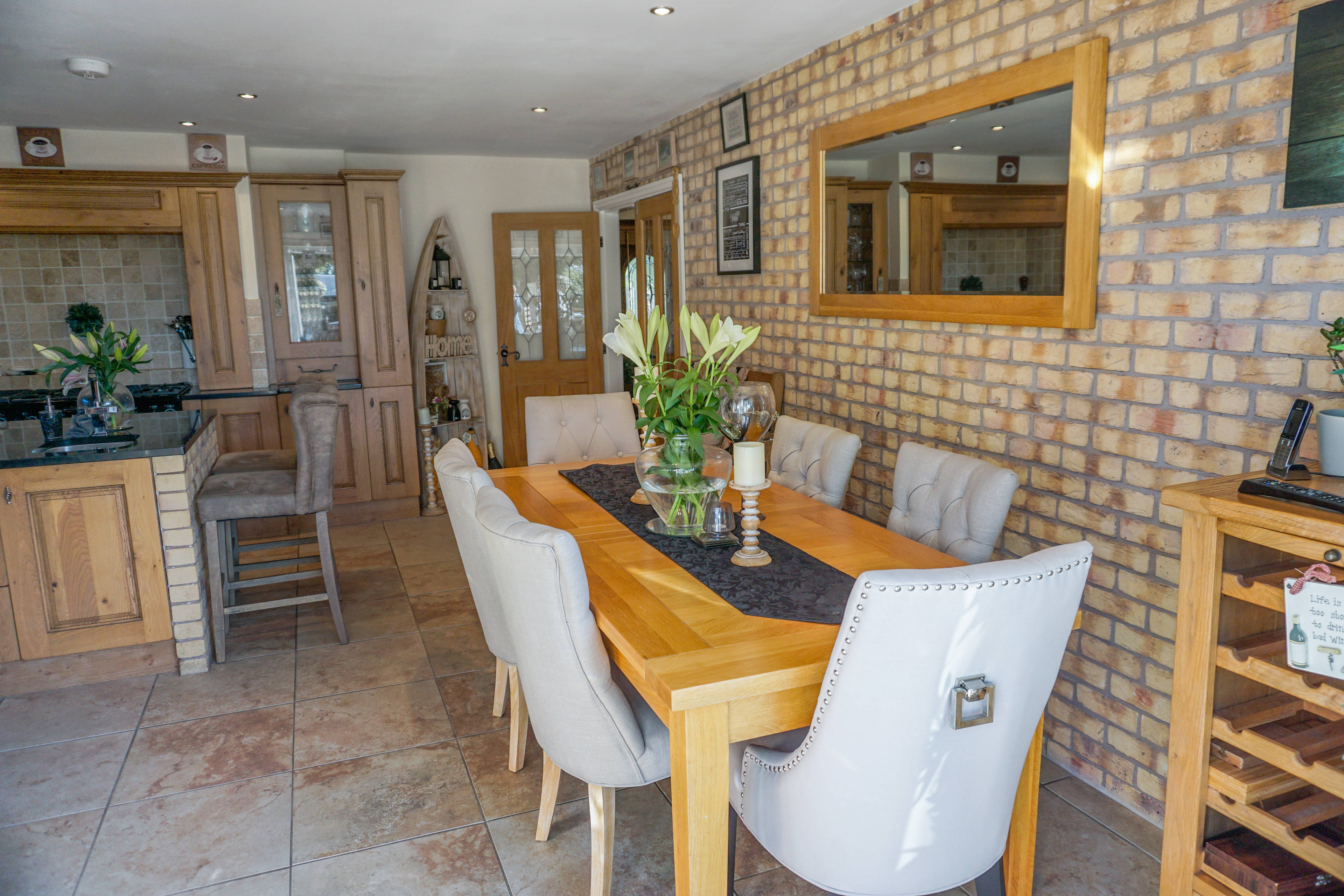 Kitchen/Dining Room