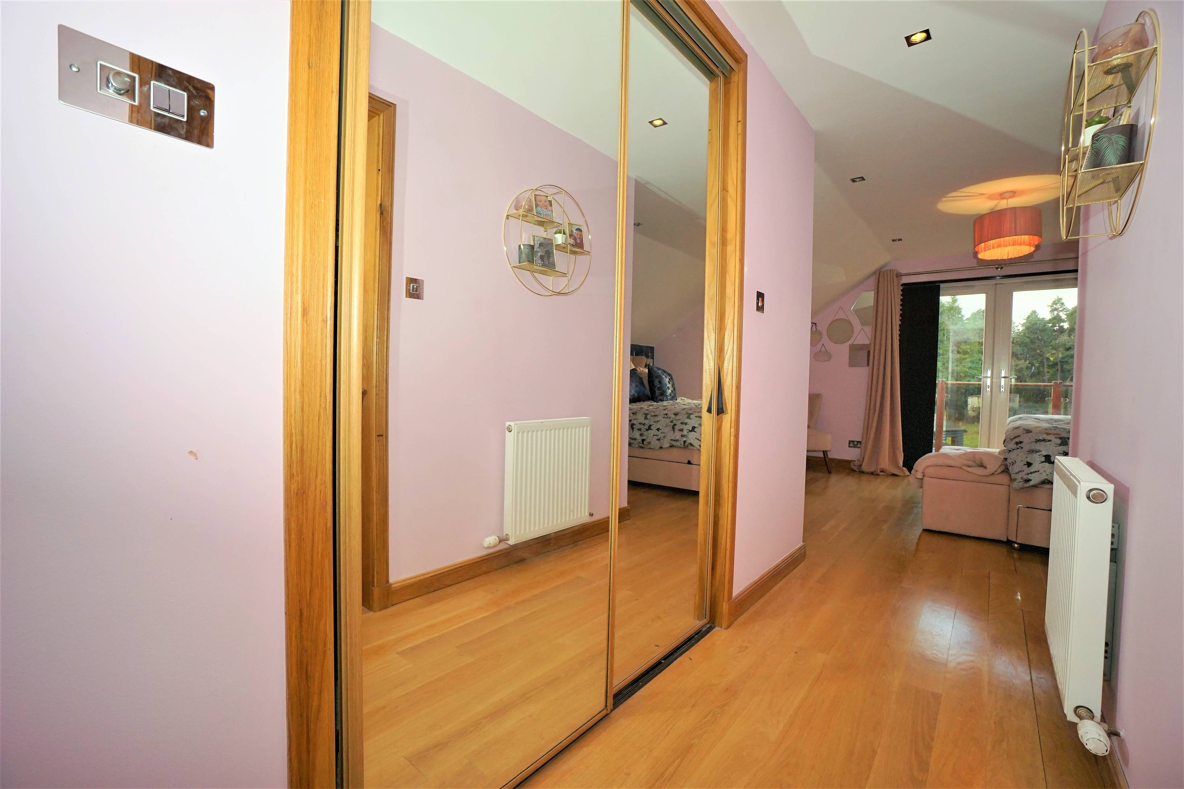 Walk-in Wardrobe