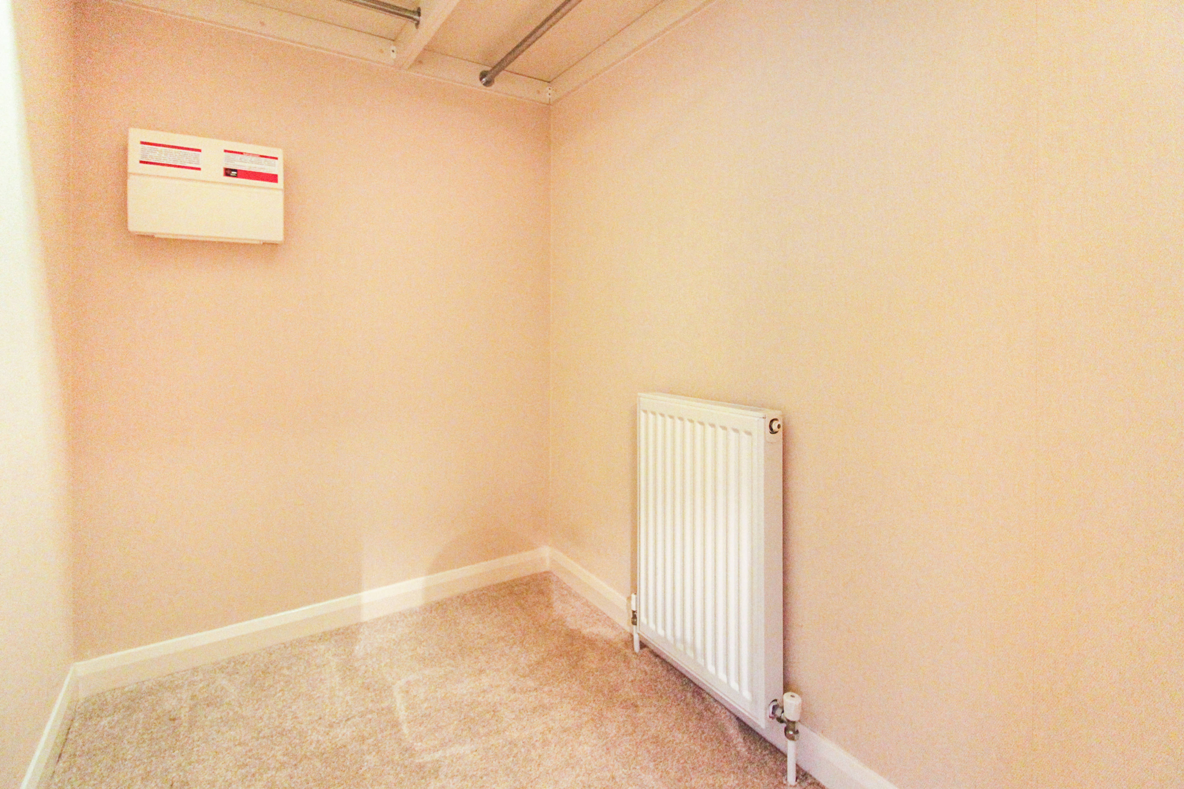 Walk-in Wardrobe