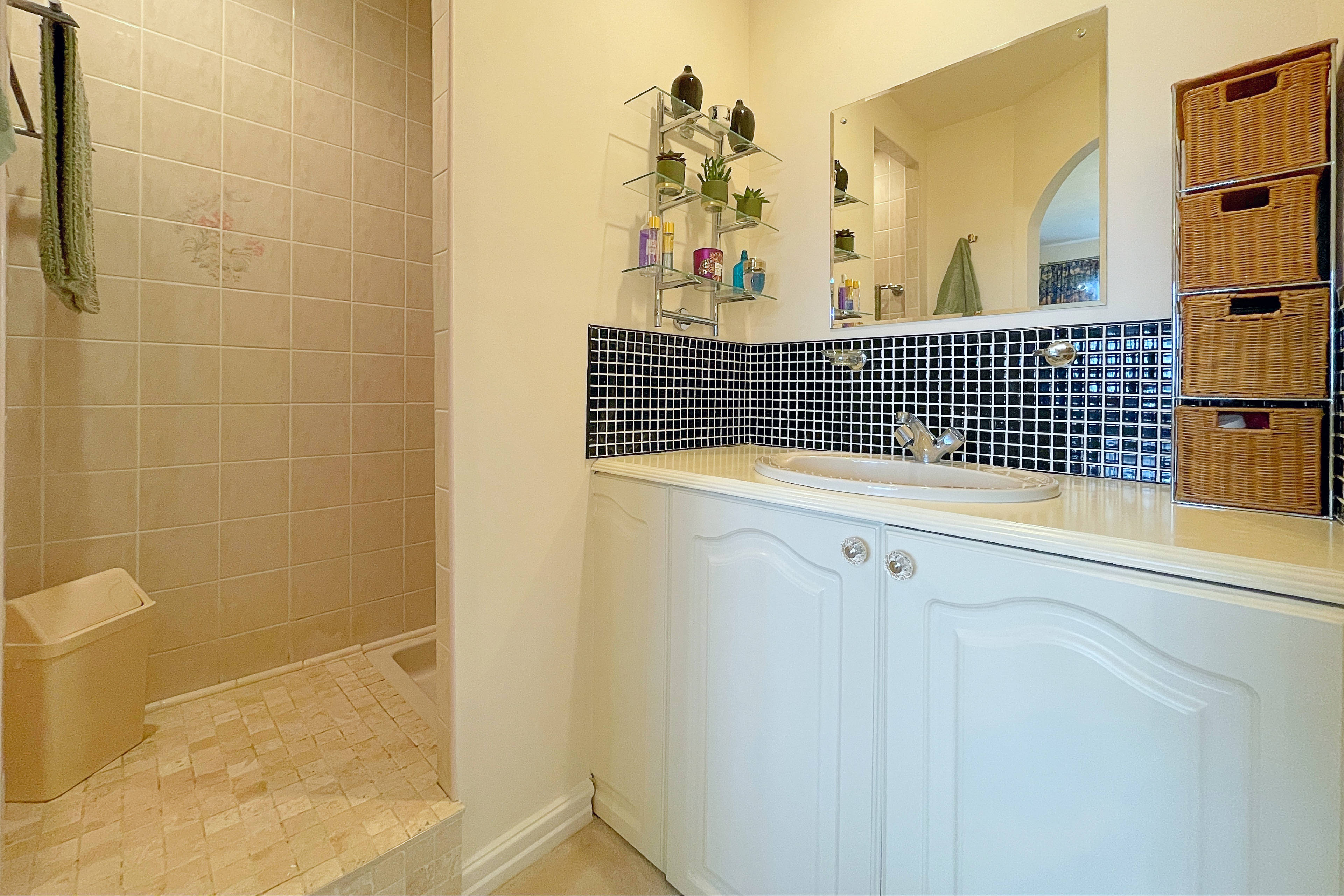 En-suite Shower Room
