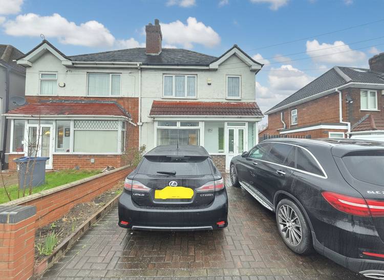 3 bedroom semi-detached house