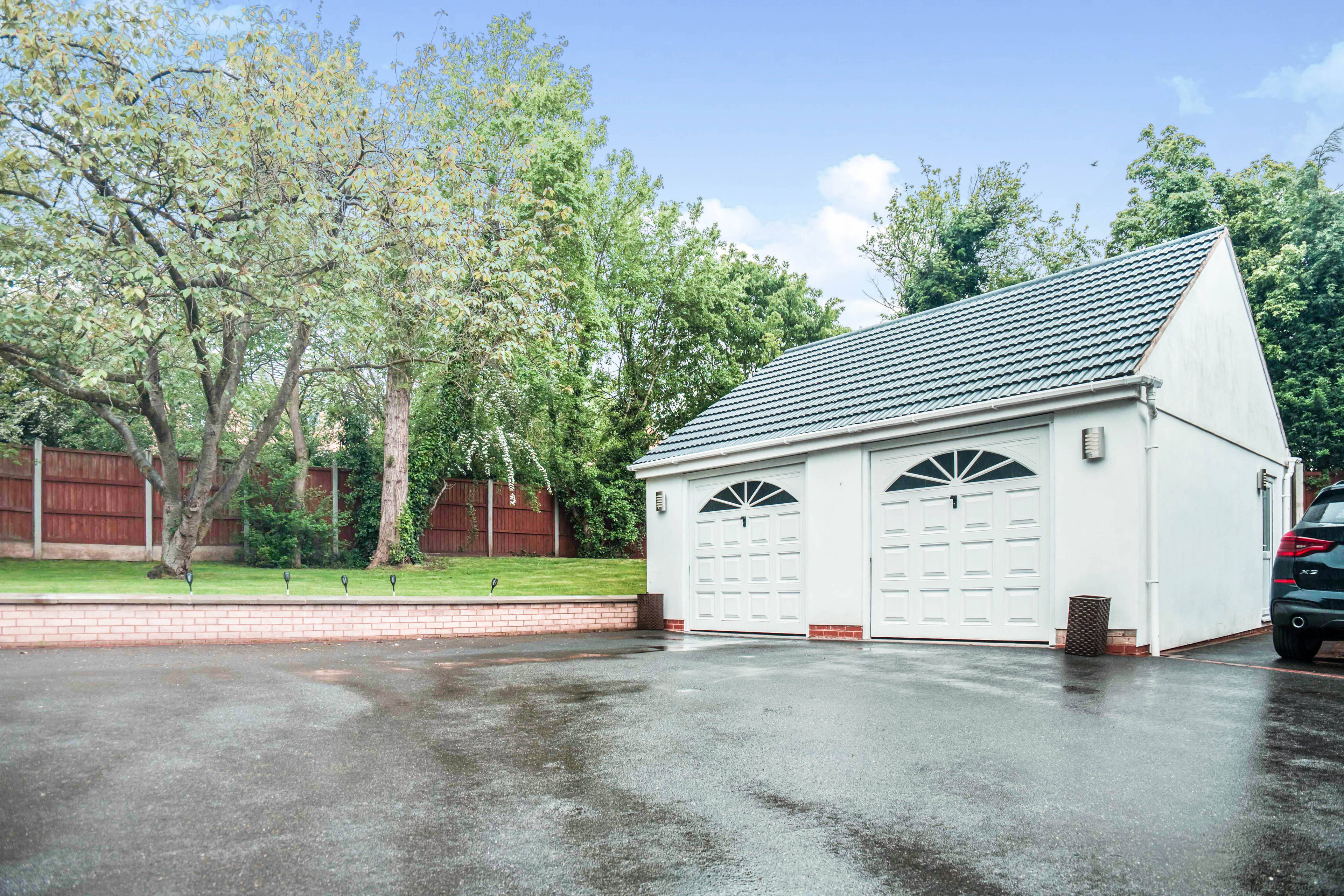 Double Garage