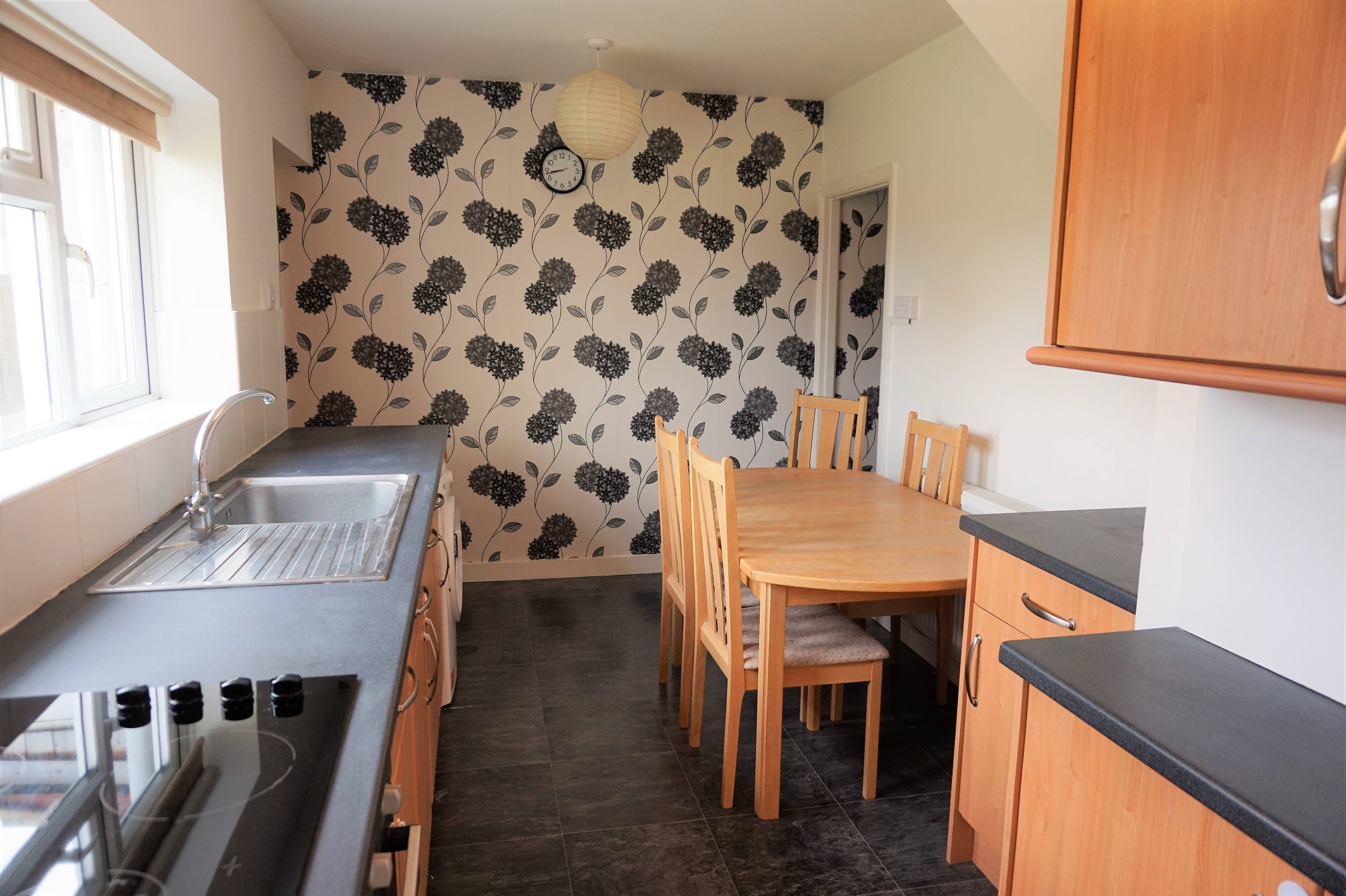 Kitchen / Breakfast