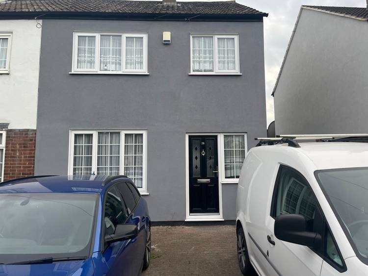 2 bedroom semi-detached house