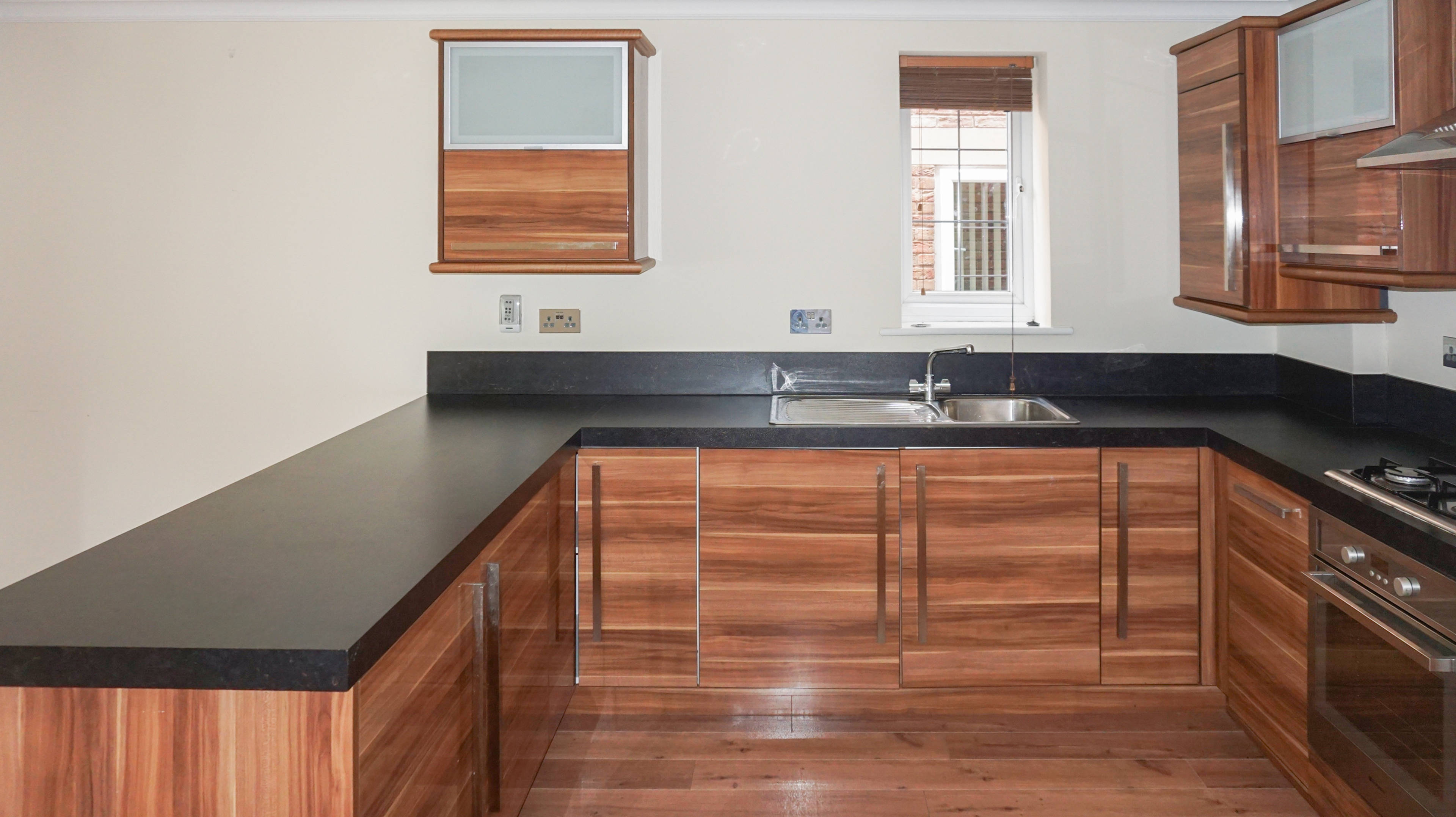 Lounge / Kitchen