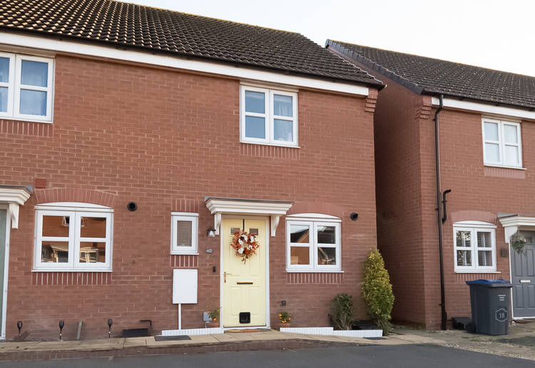 2 bedroom semi-detached house