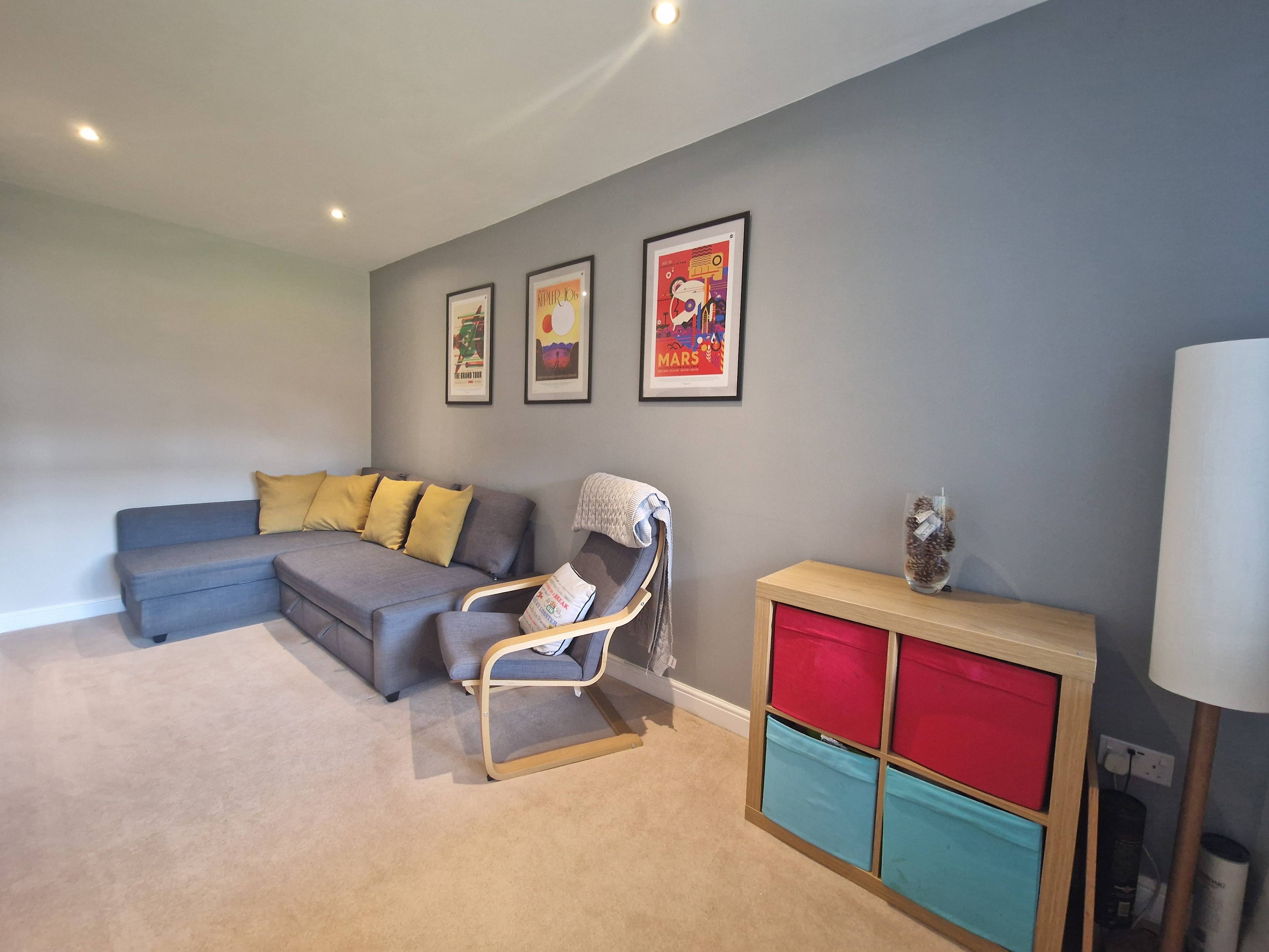 Bedroom 5/Games Room