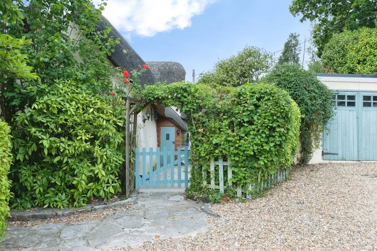 3 bedroom detached house