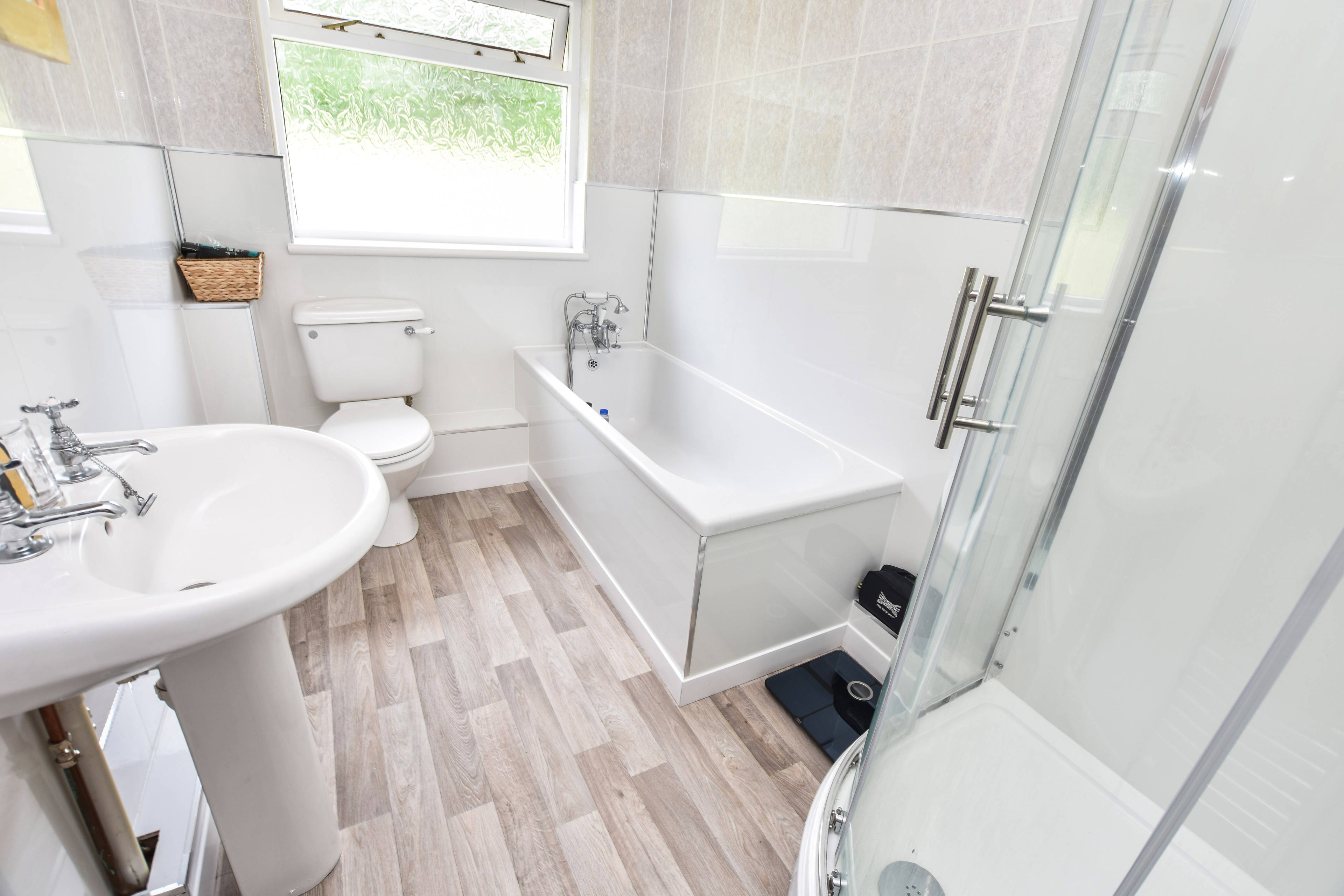 Annexe Bathroom