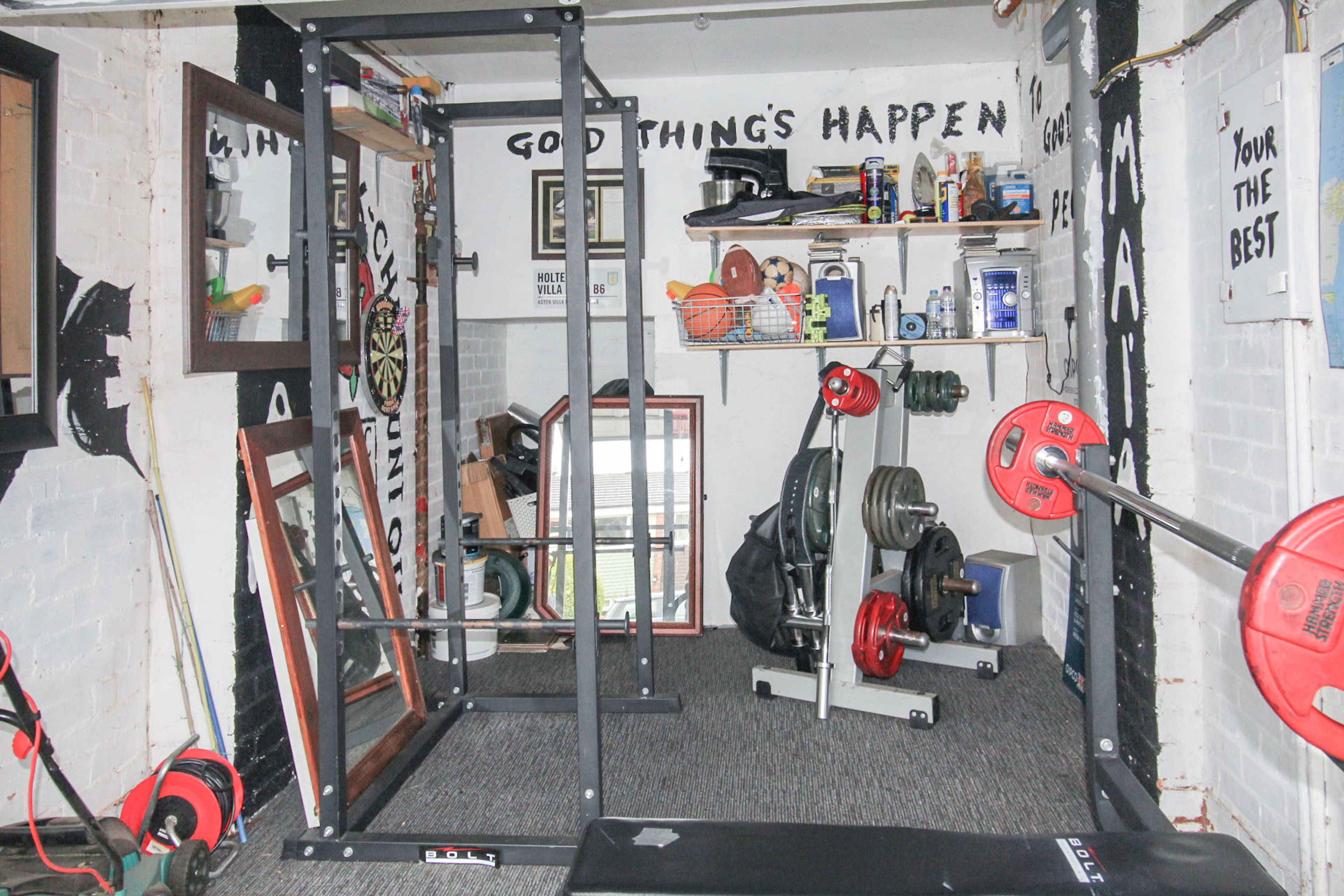 Garage