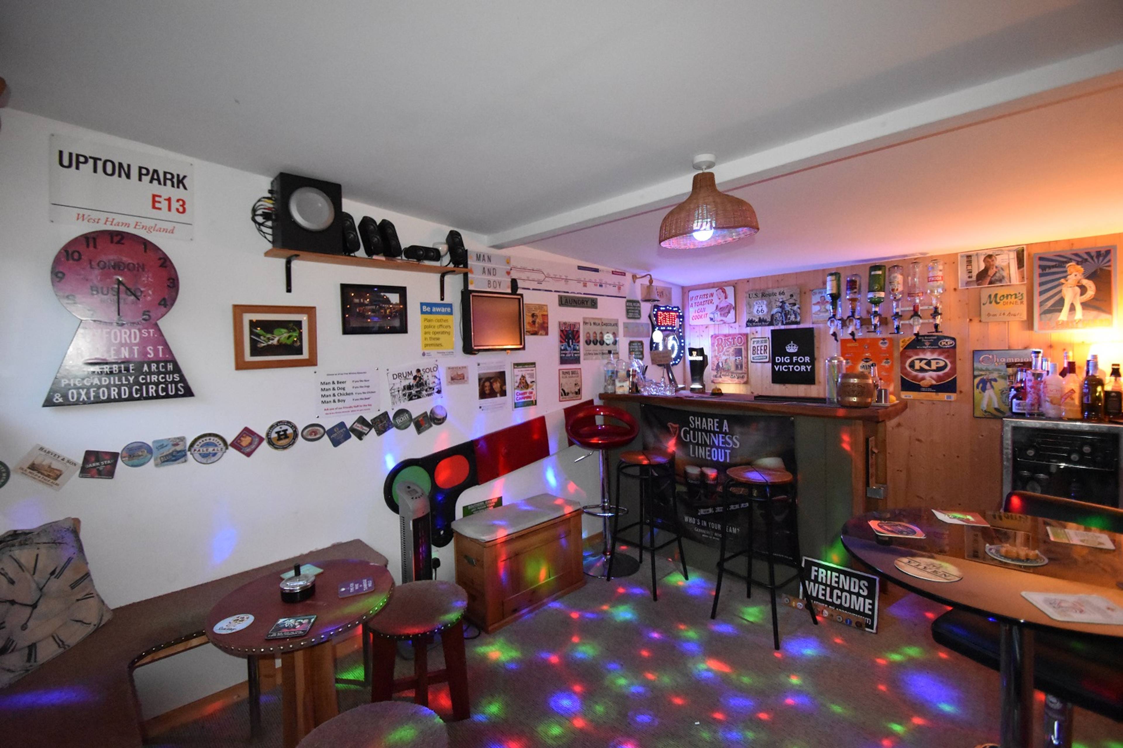 The Village Pub