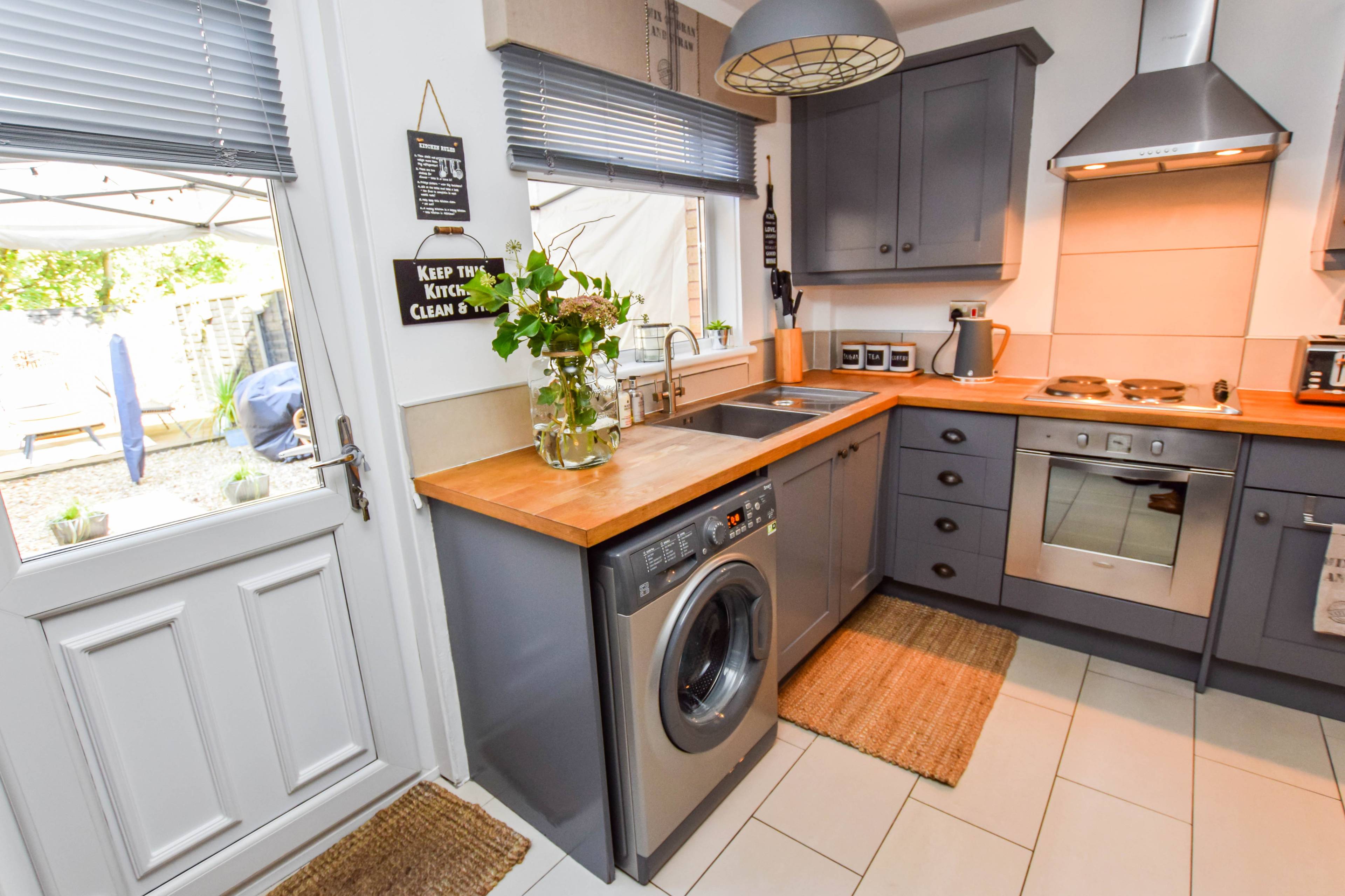 Kitchen/Breakfast