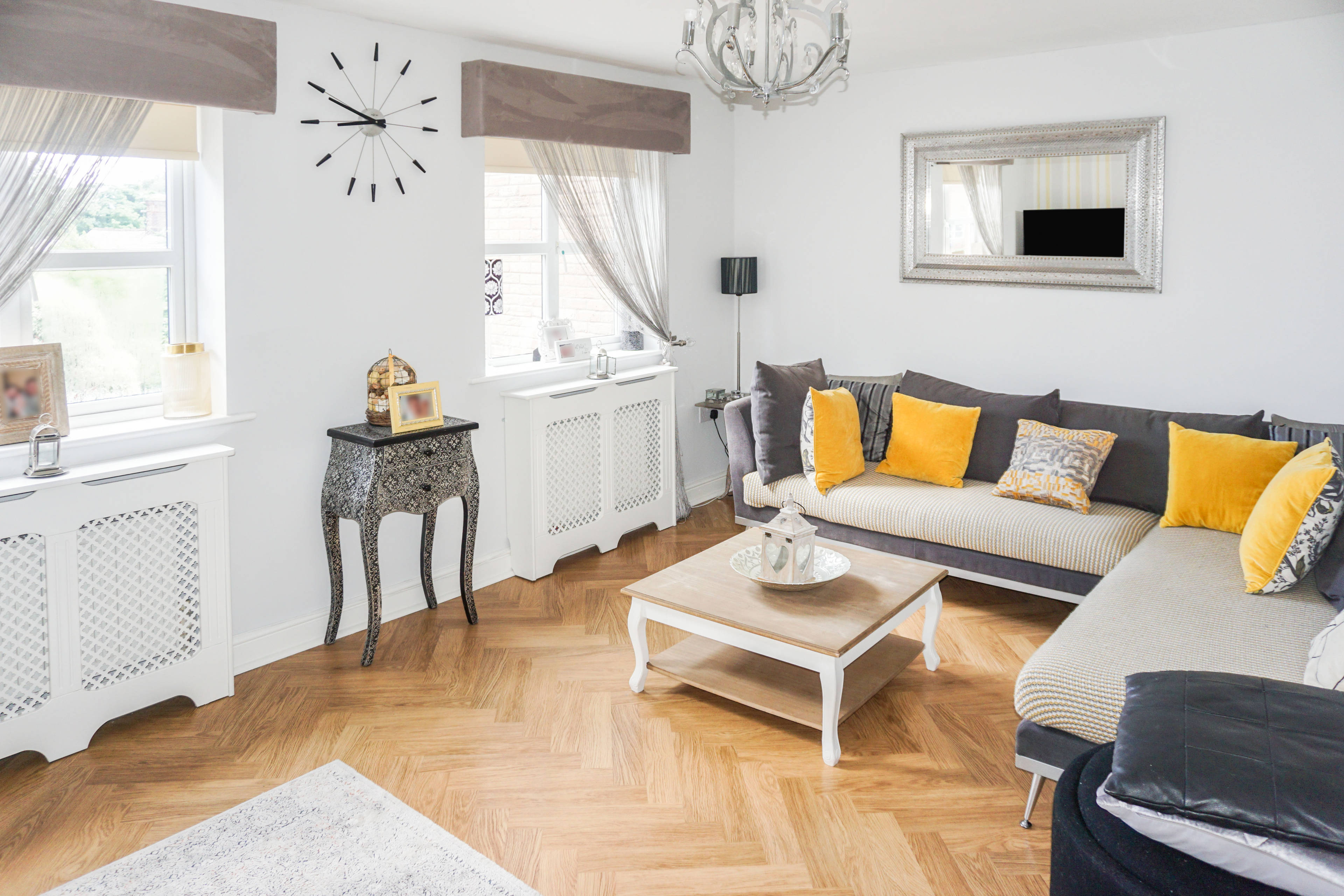 Bedroom/Lounge Two