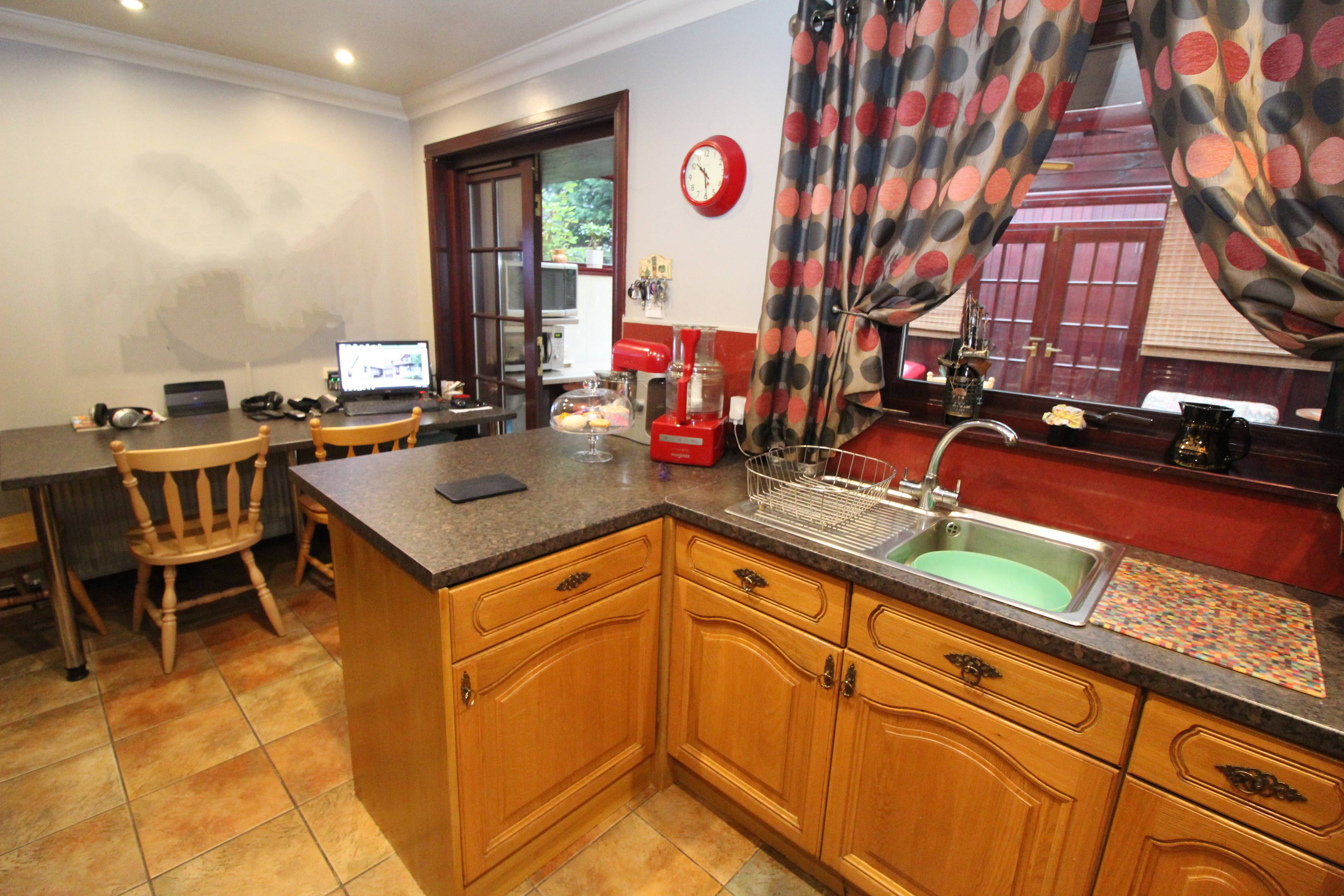 Annexe Kitchen