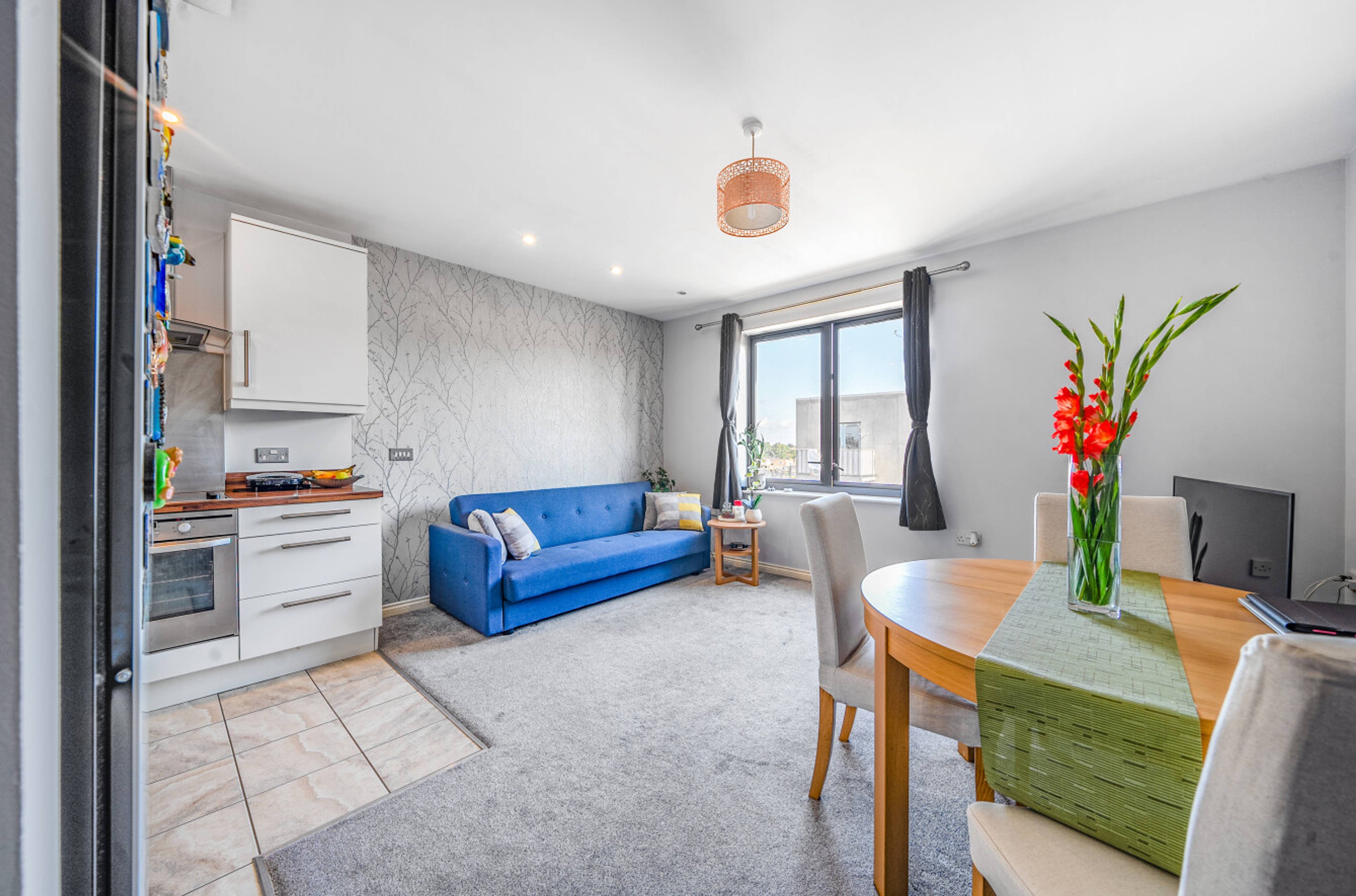 Apartment Living Rm