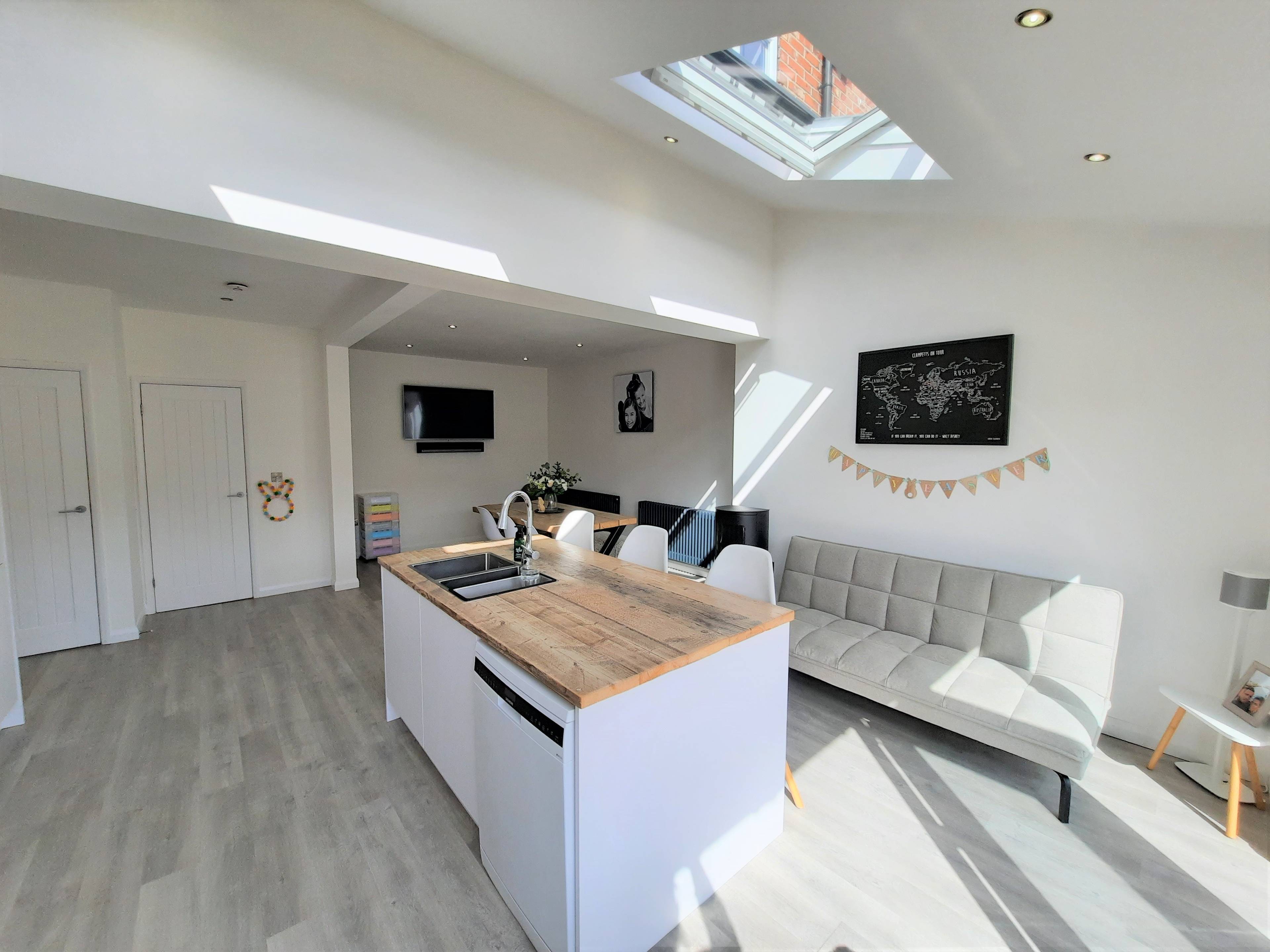 Kitchen/Family Room