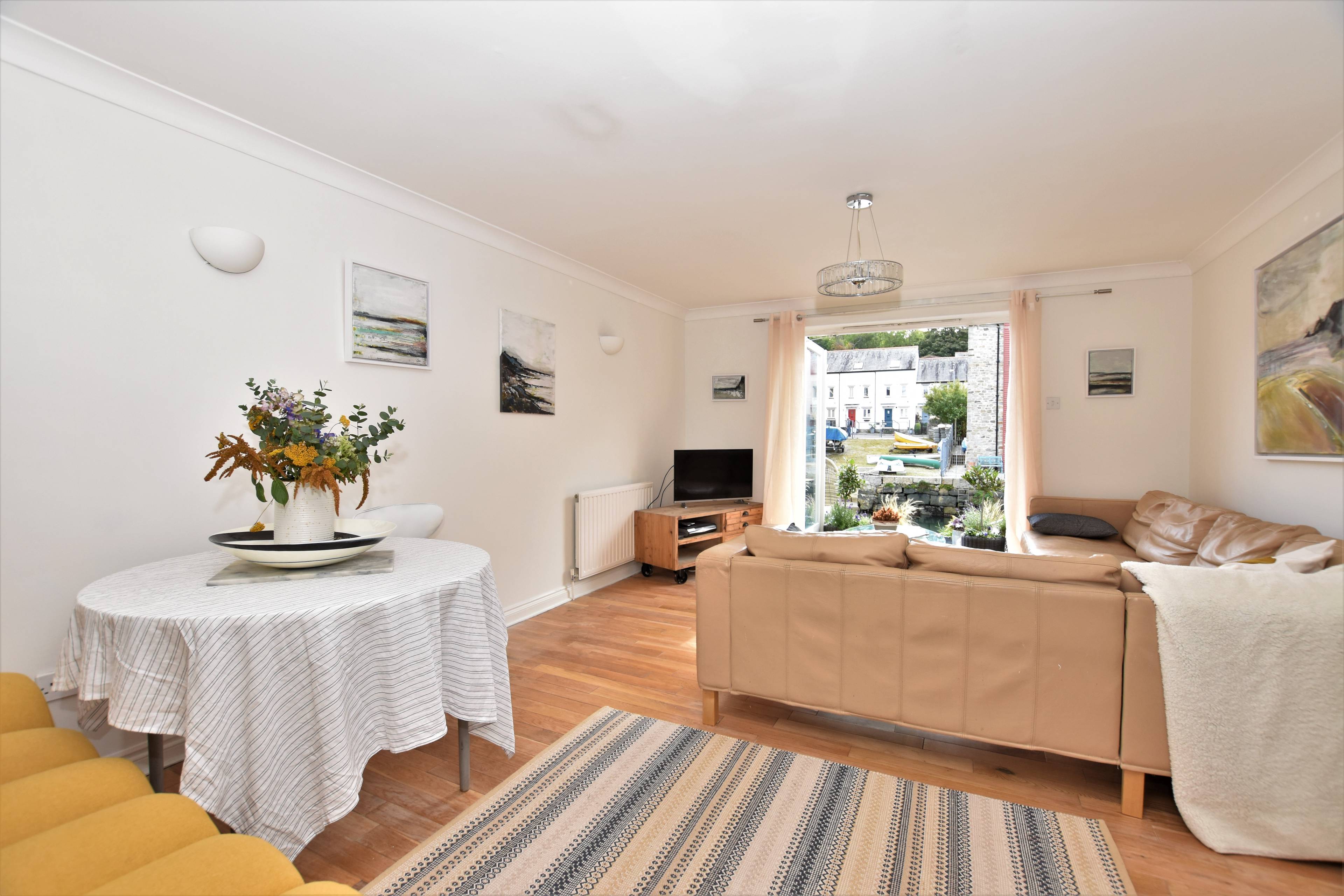 Living / Dining Room